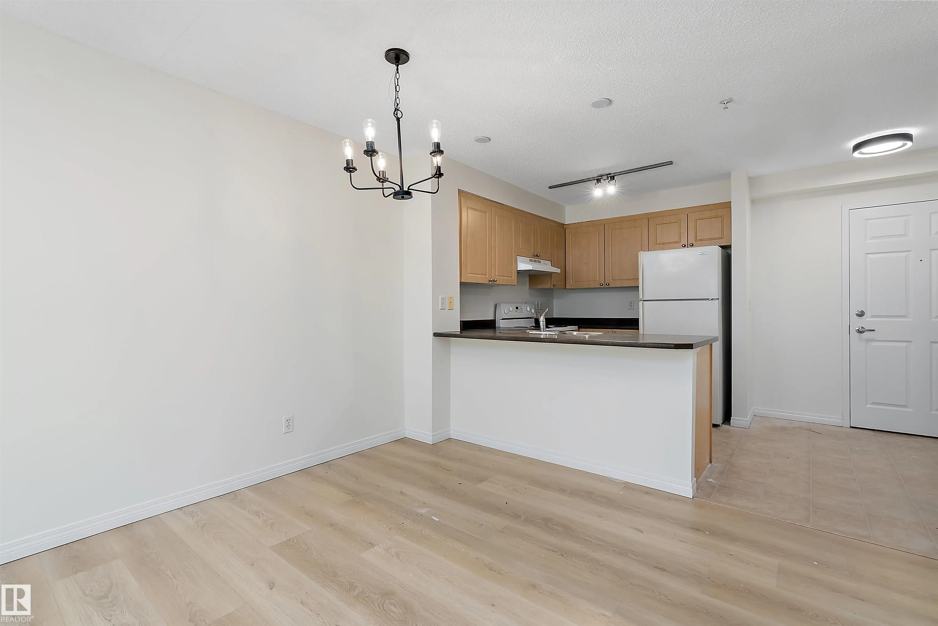 630 MCALLISTER Loop