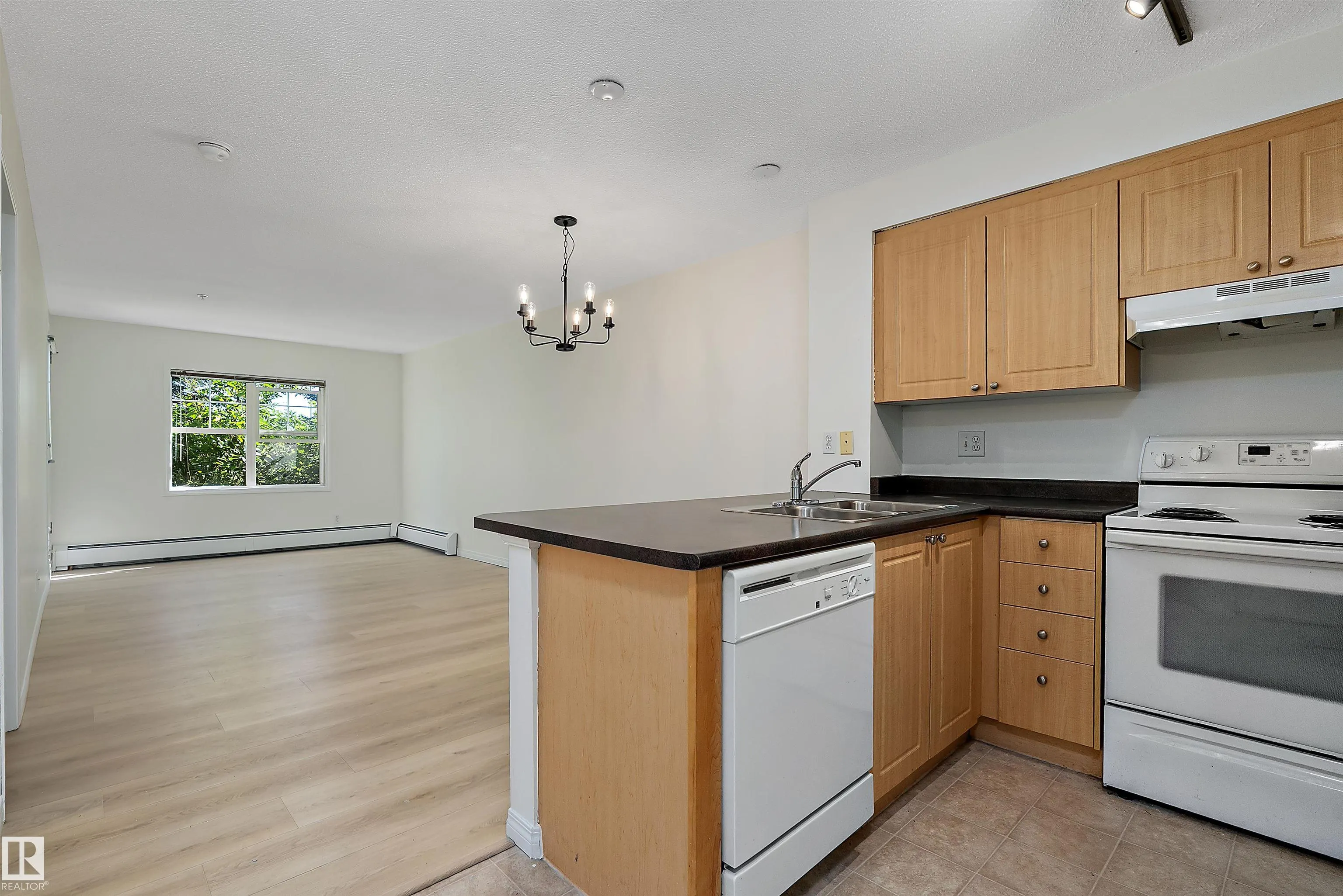630 MCALLISTER Loop