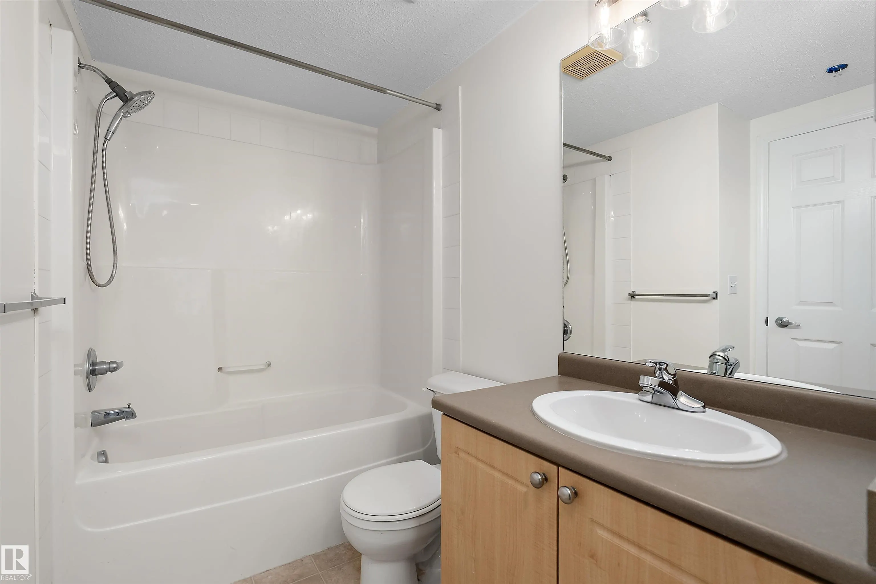 630 MCALLISTER Loop