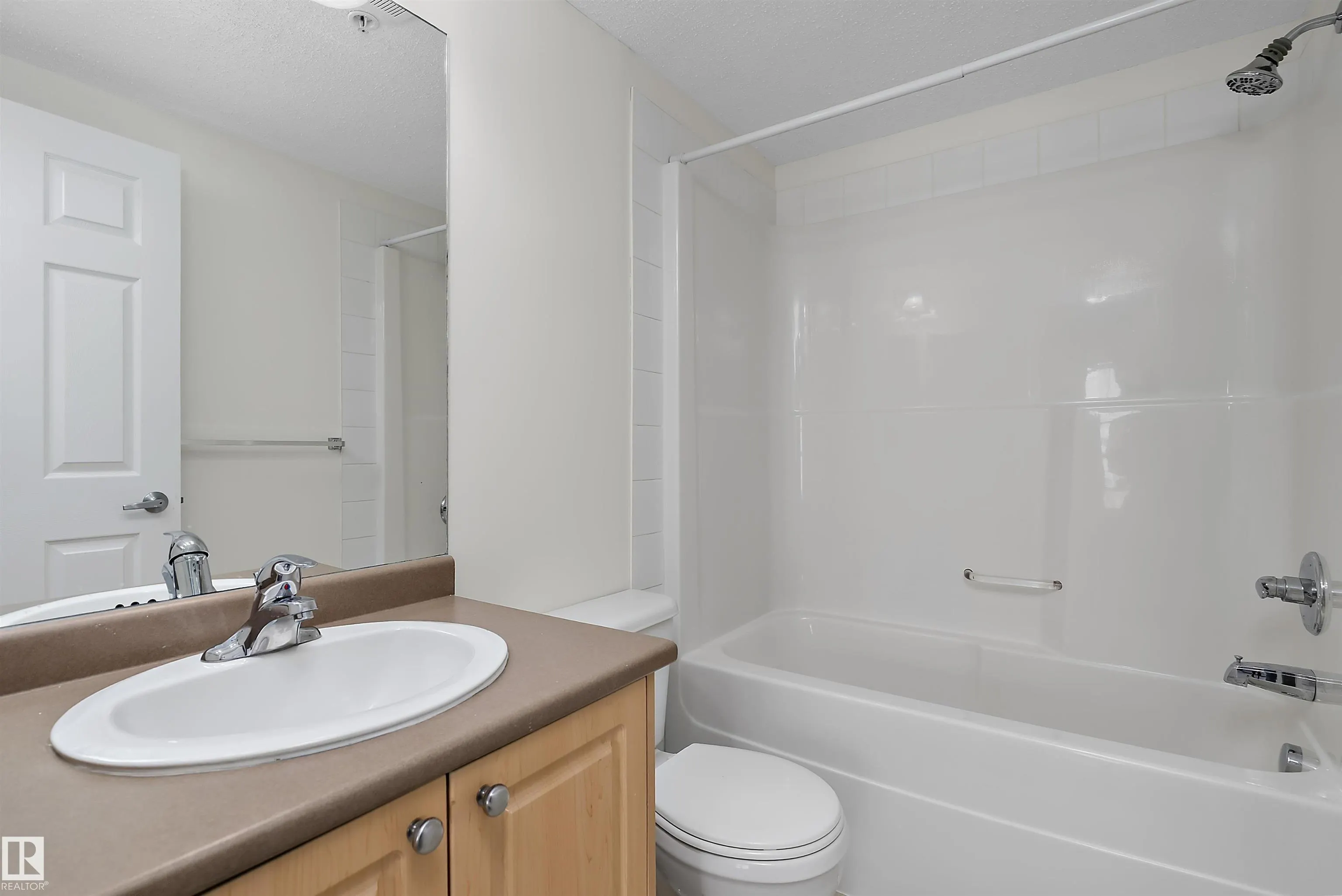 630 MCALLISTER Loop