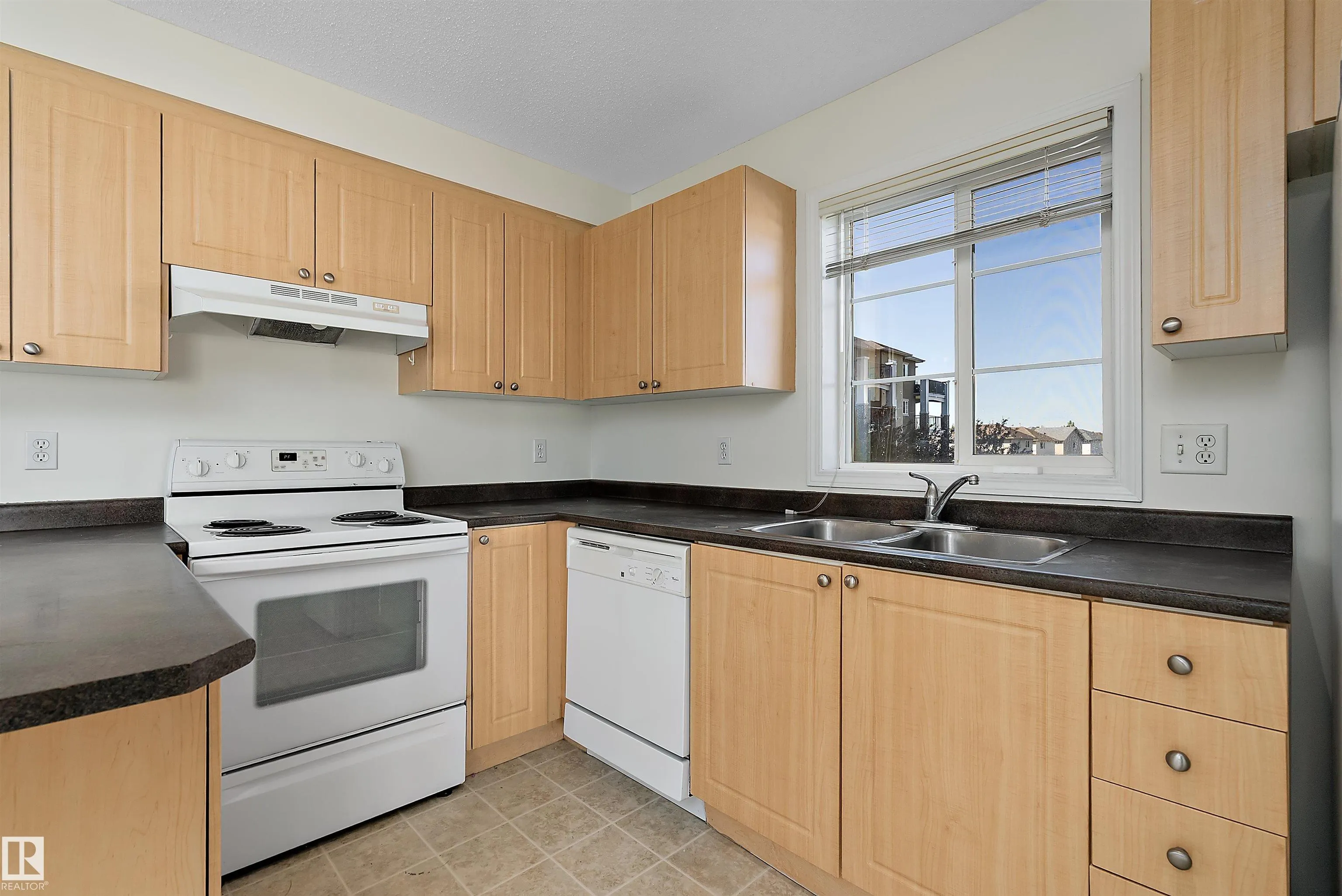 630 MCALLISTER Loop