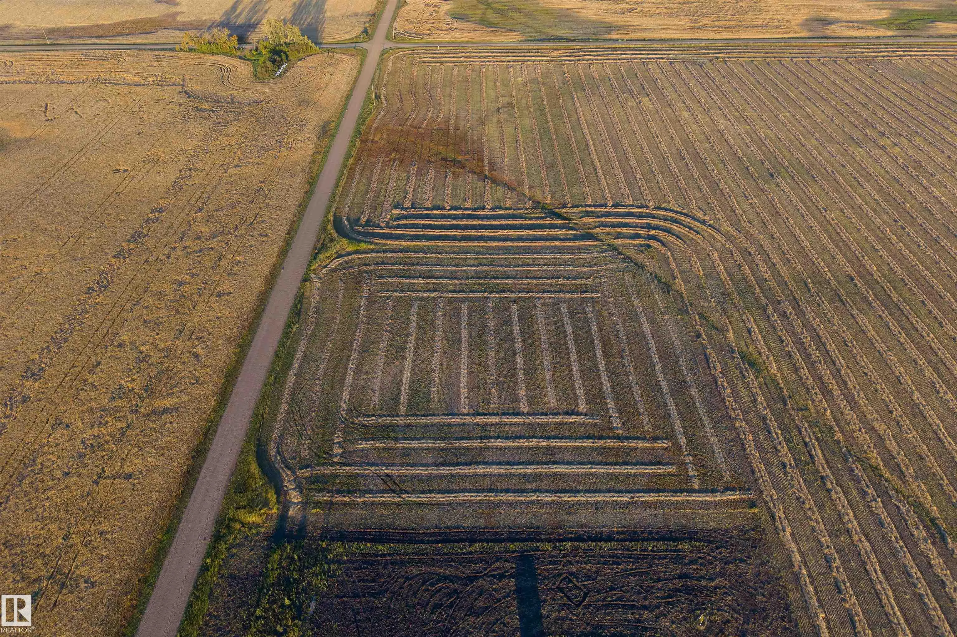 Rge Rd 261 Twp Rd 570