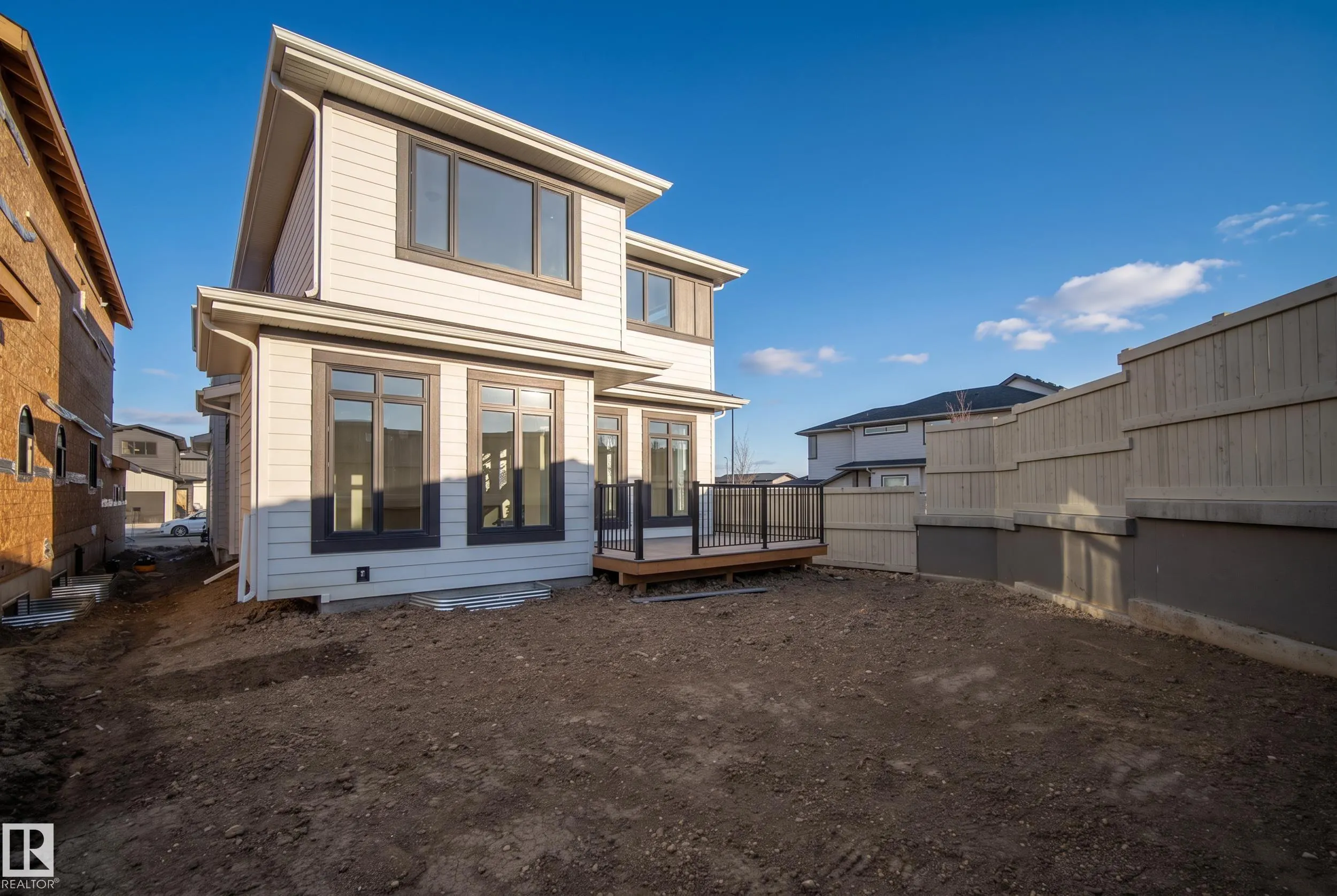 31 NEWBURY Circle