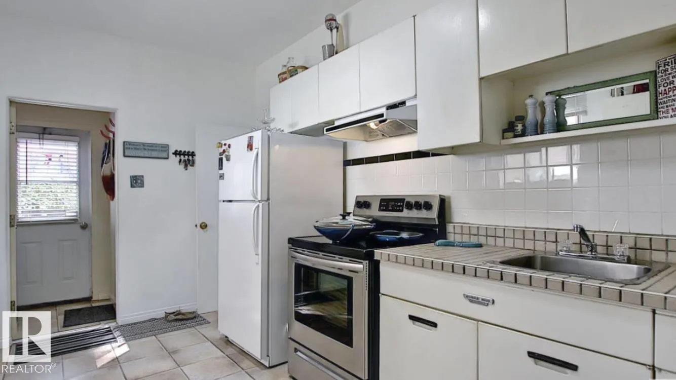 10017 113 Street