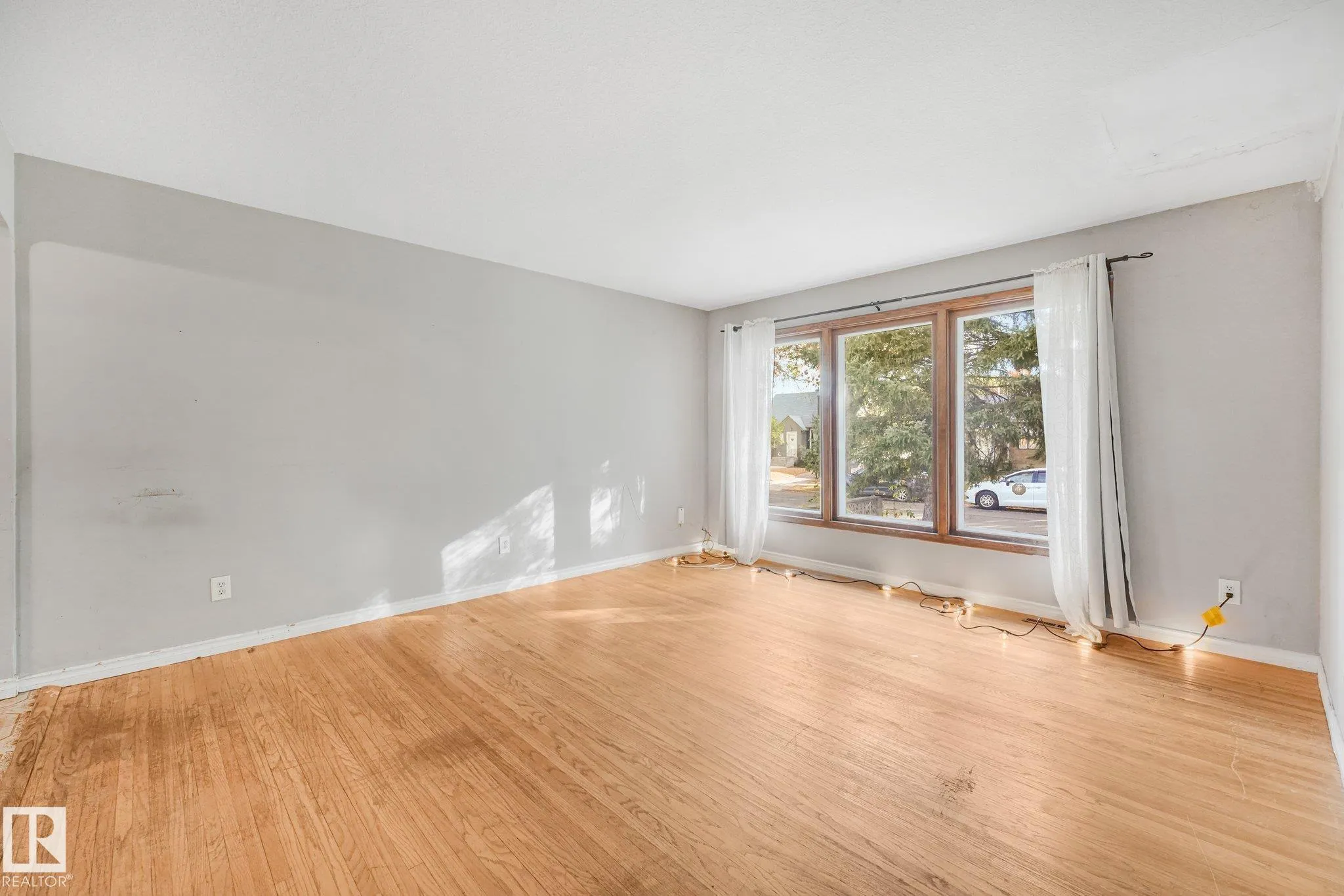 11716 130 Street