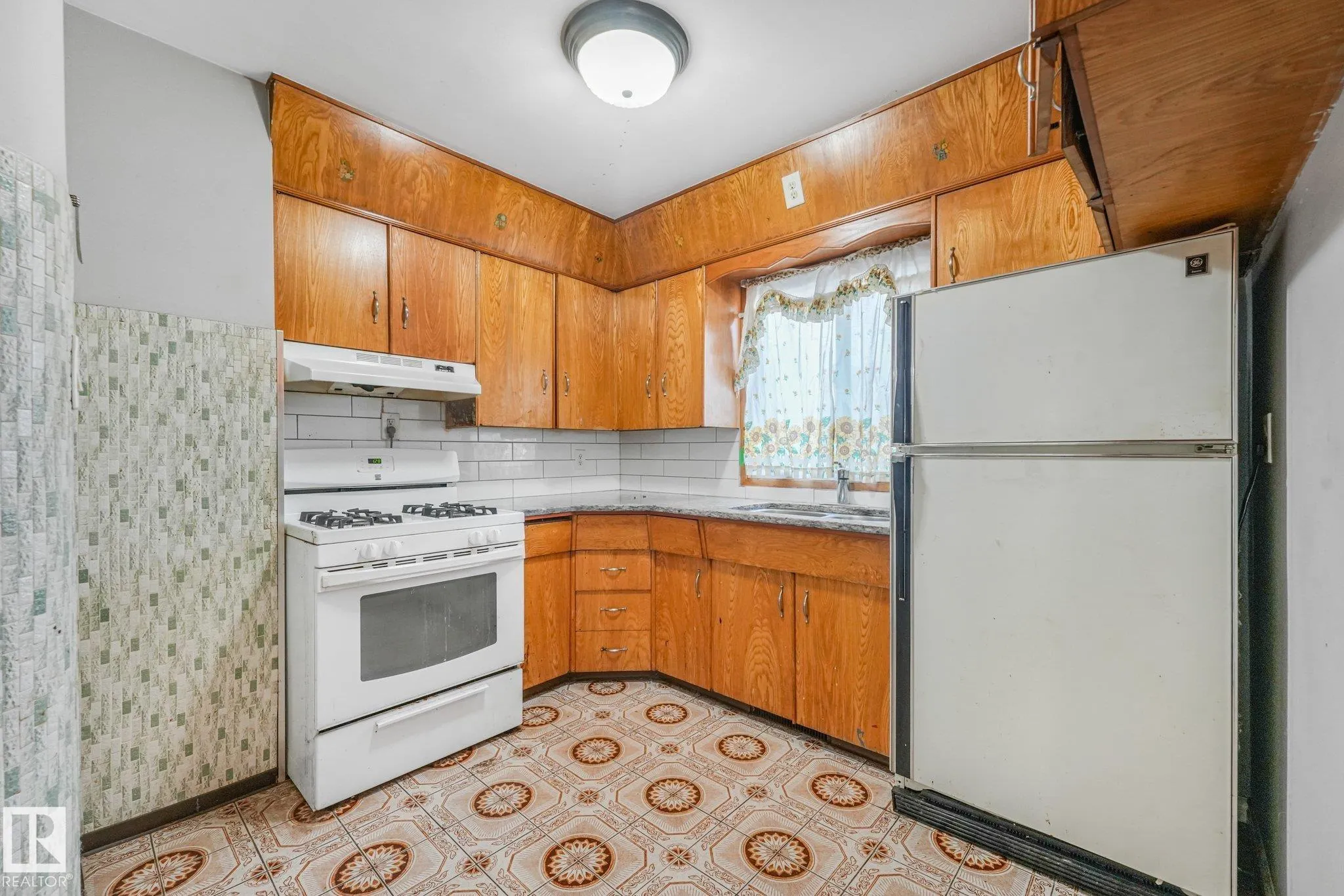 11716 130 Street
