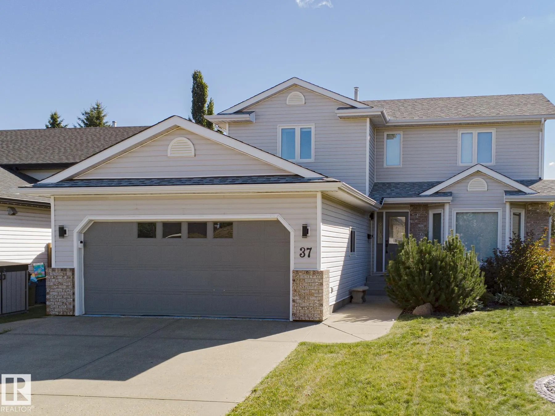 37 CATALINA Drive