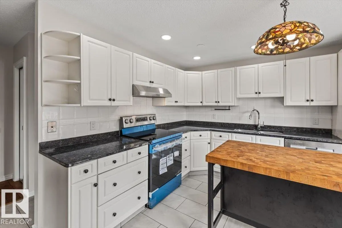 3607 106A Street