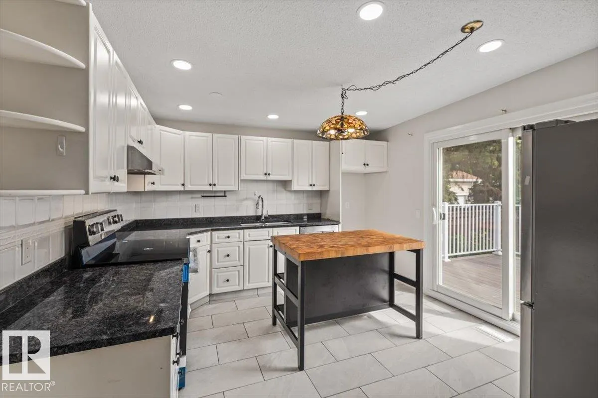3607 106A Street