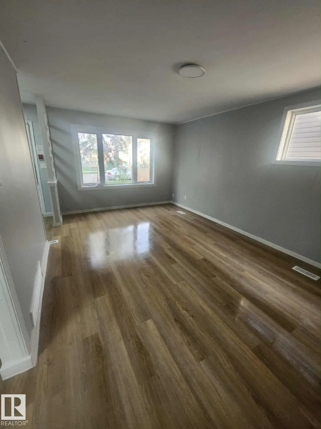 11308 94 Street