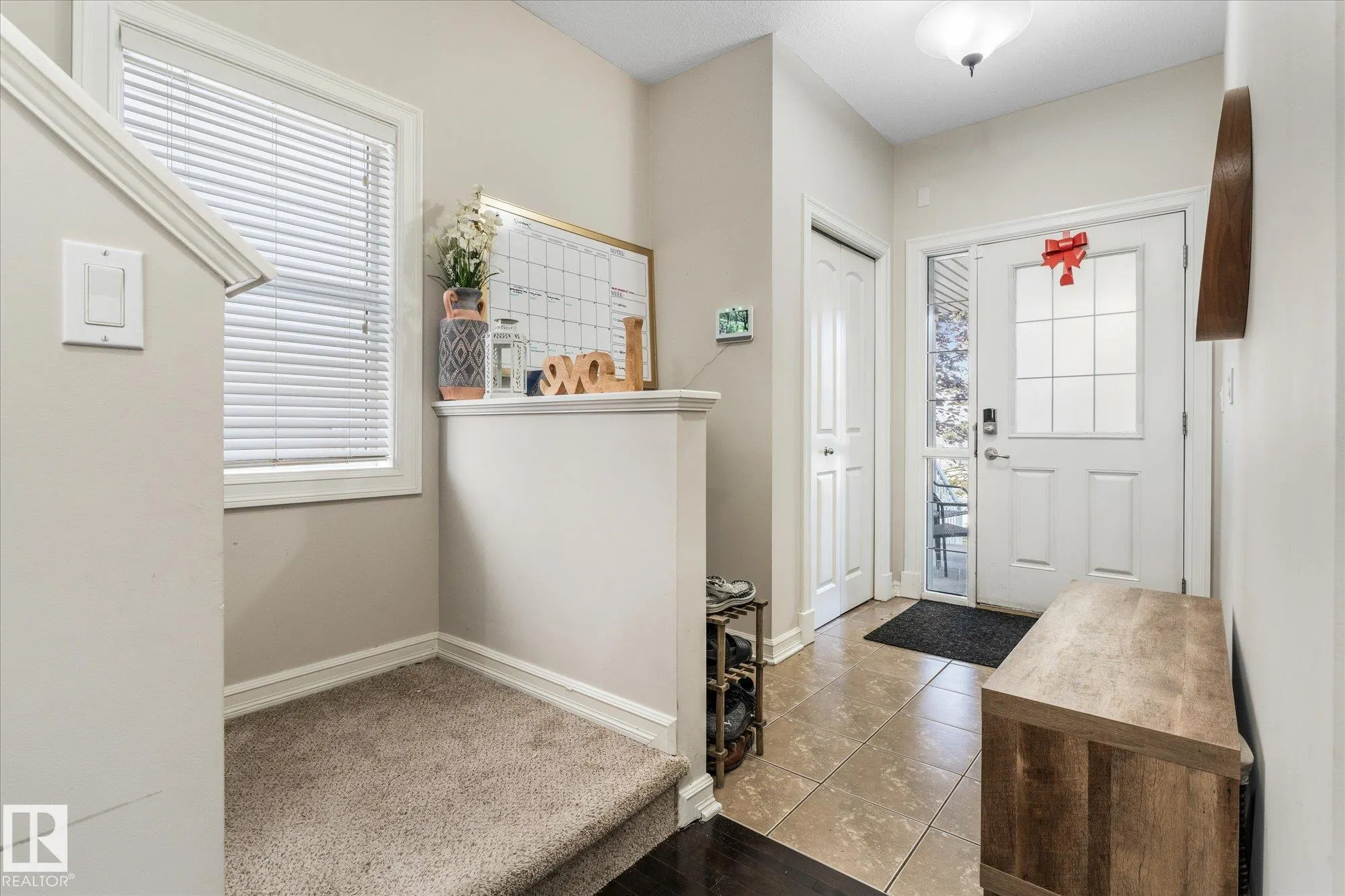 2123 HAMMOND Court