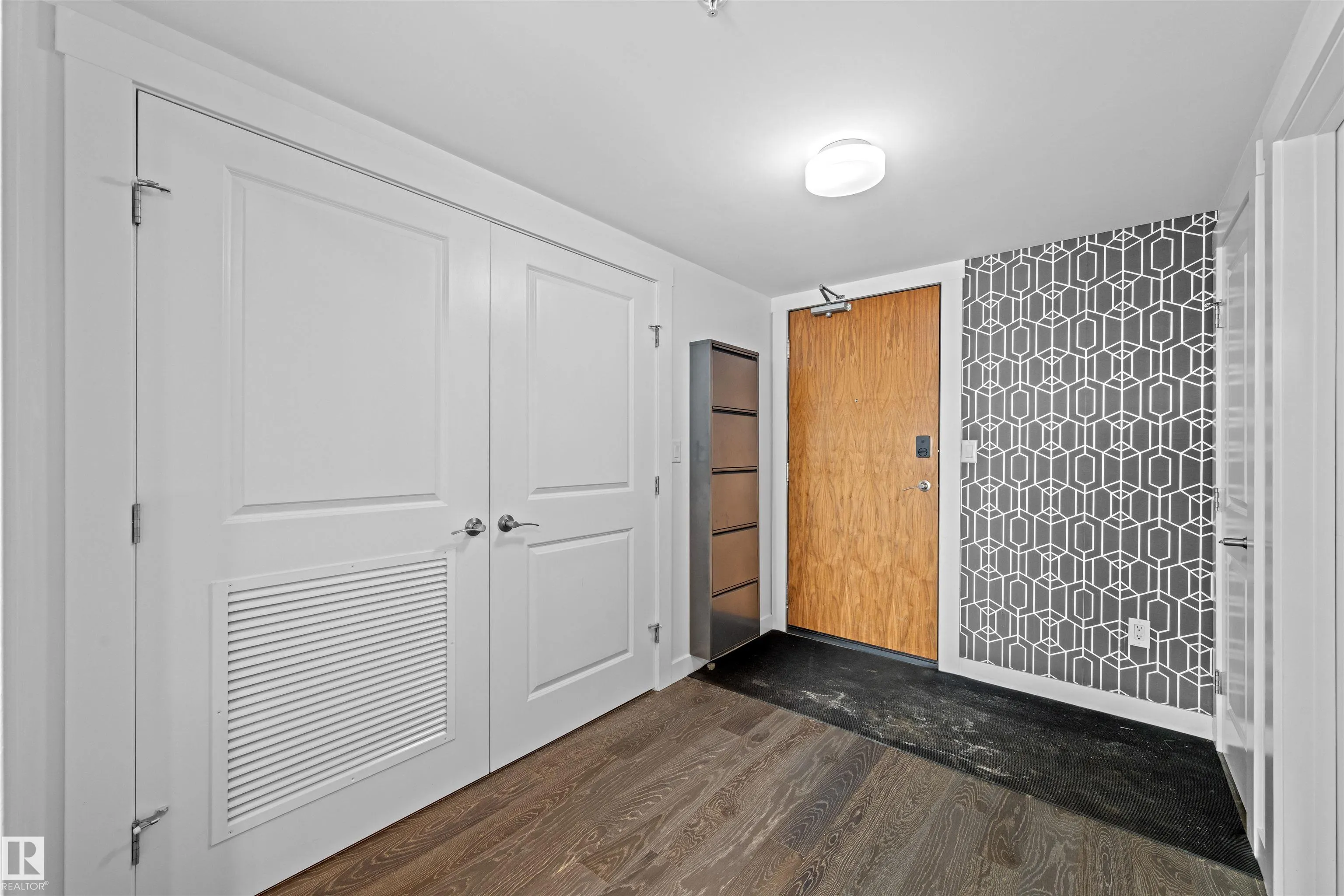 9720 106 Street