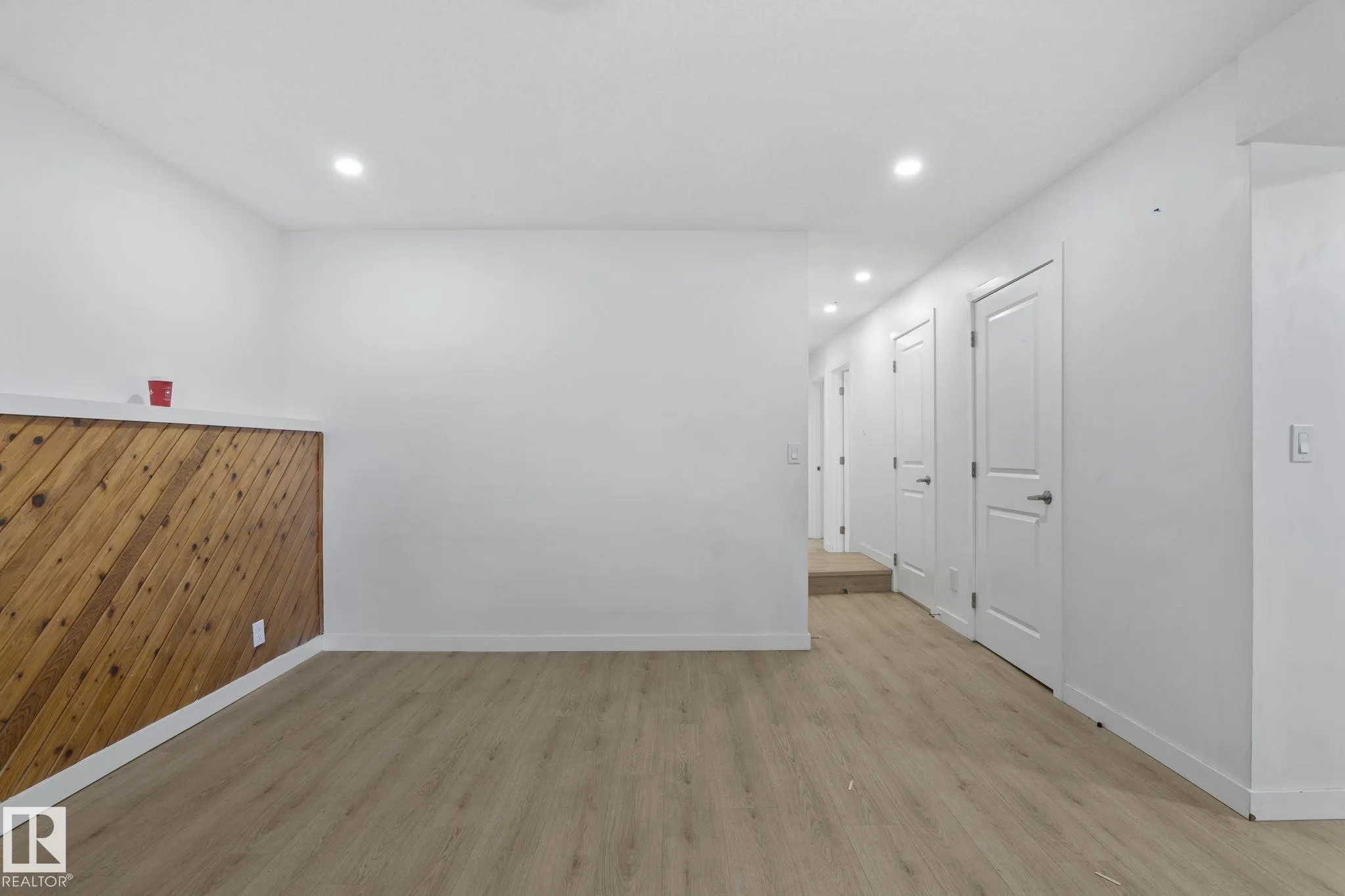 1566 LAKEWOOD Road