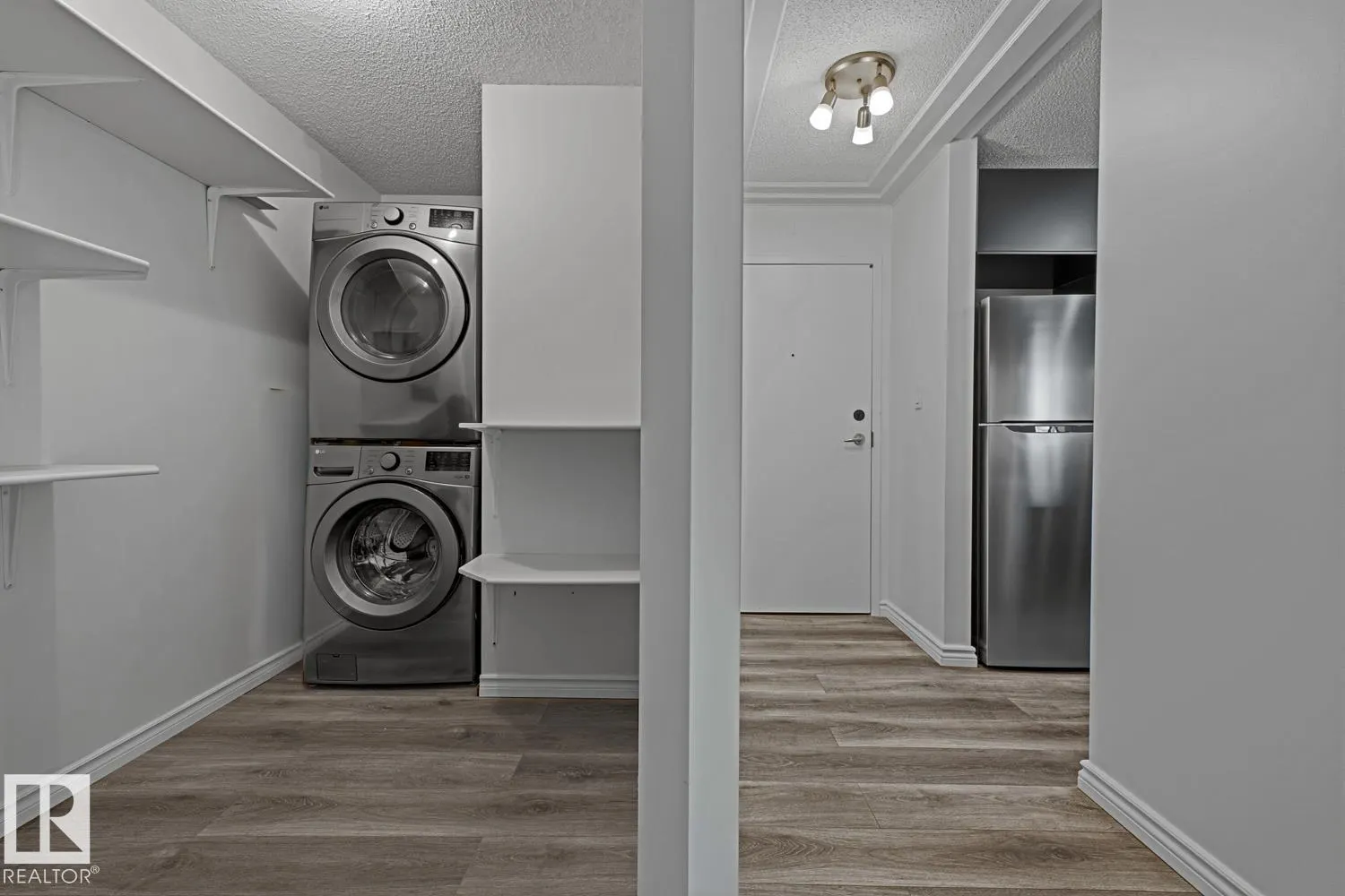 2508 50 Street