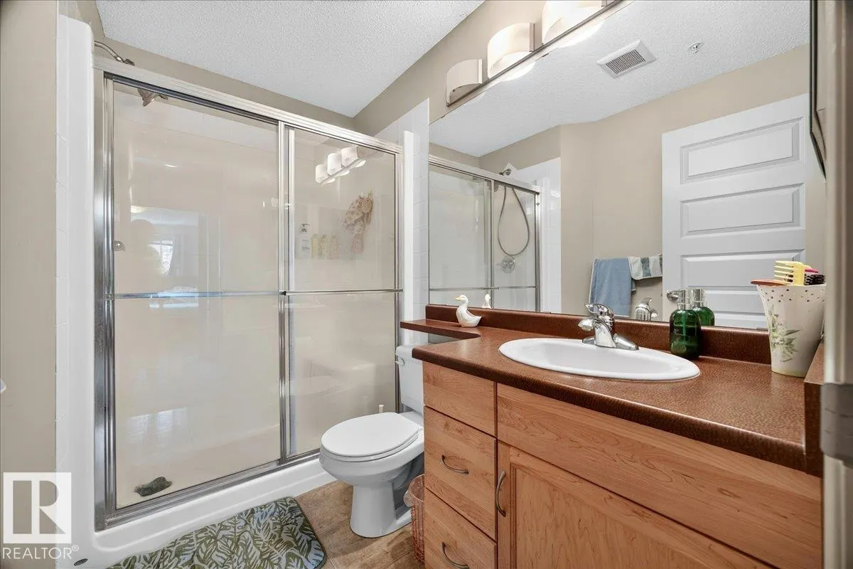 646 MCALLISTER Loop