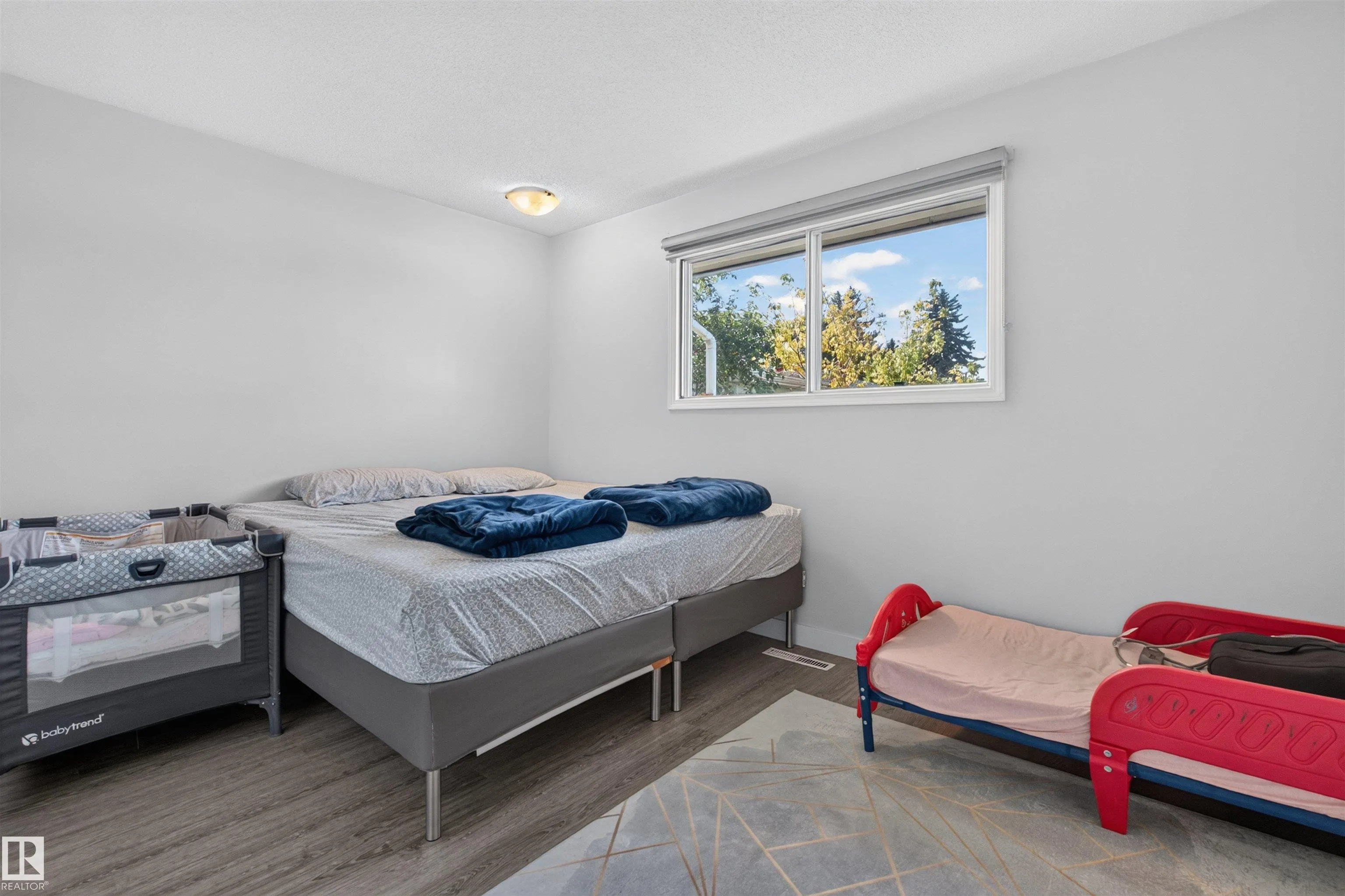 15104 74 Street