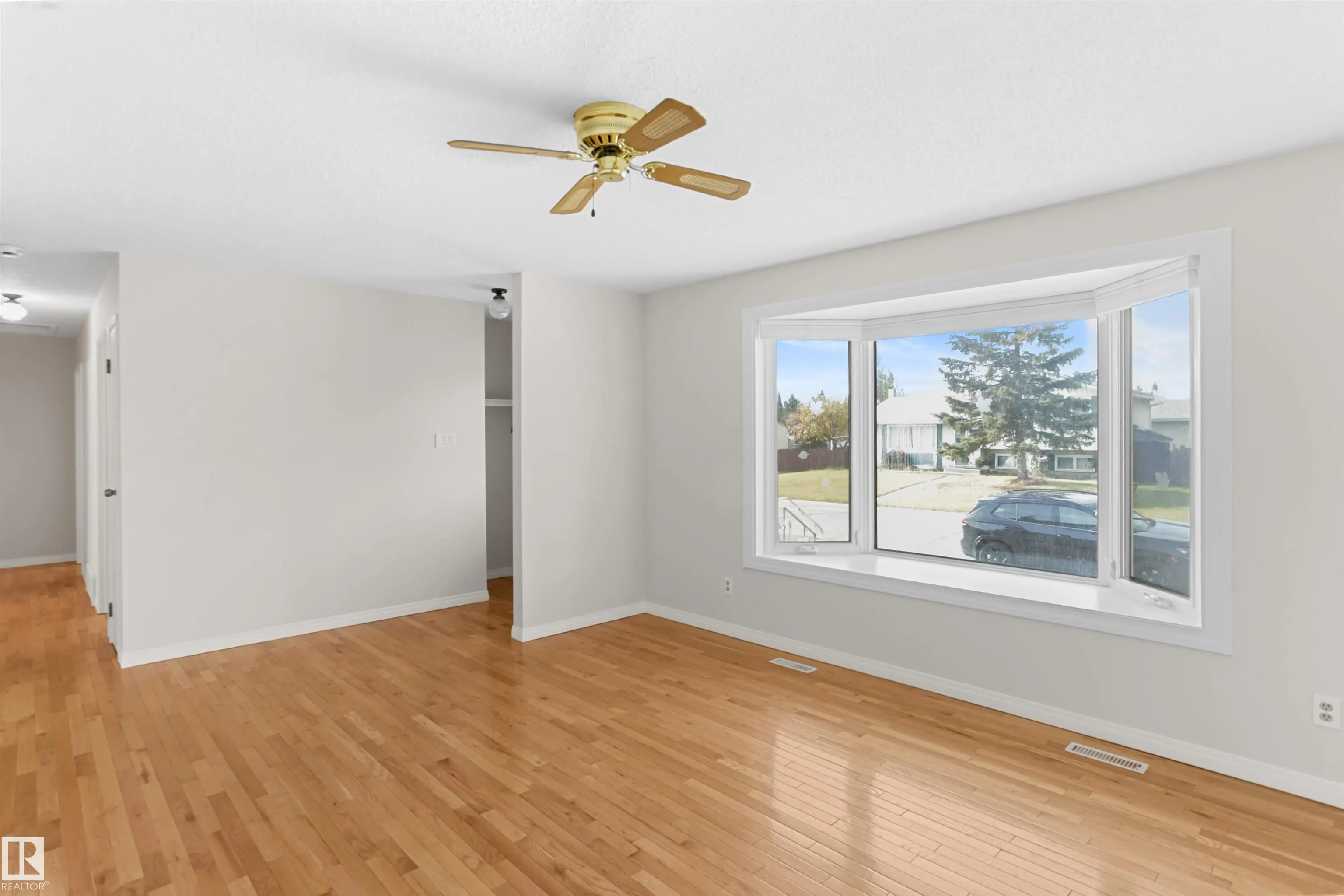 48 PIPESTONE Drive