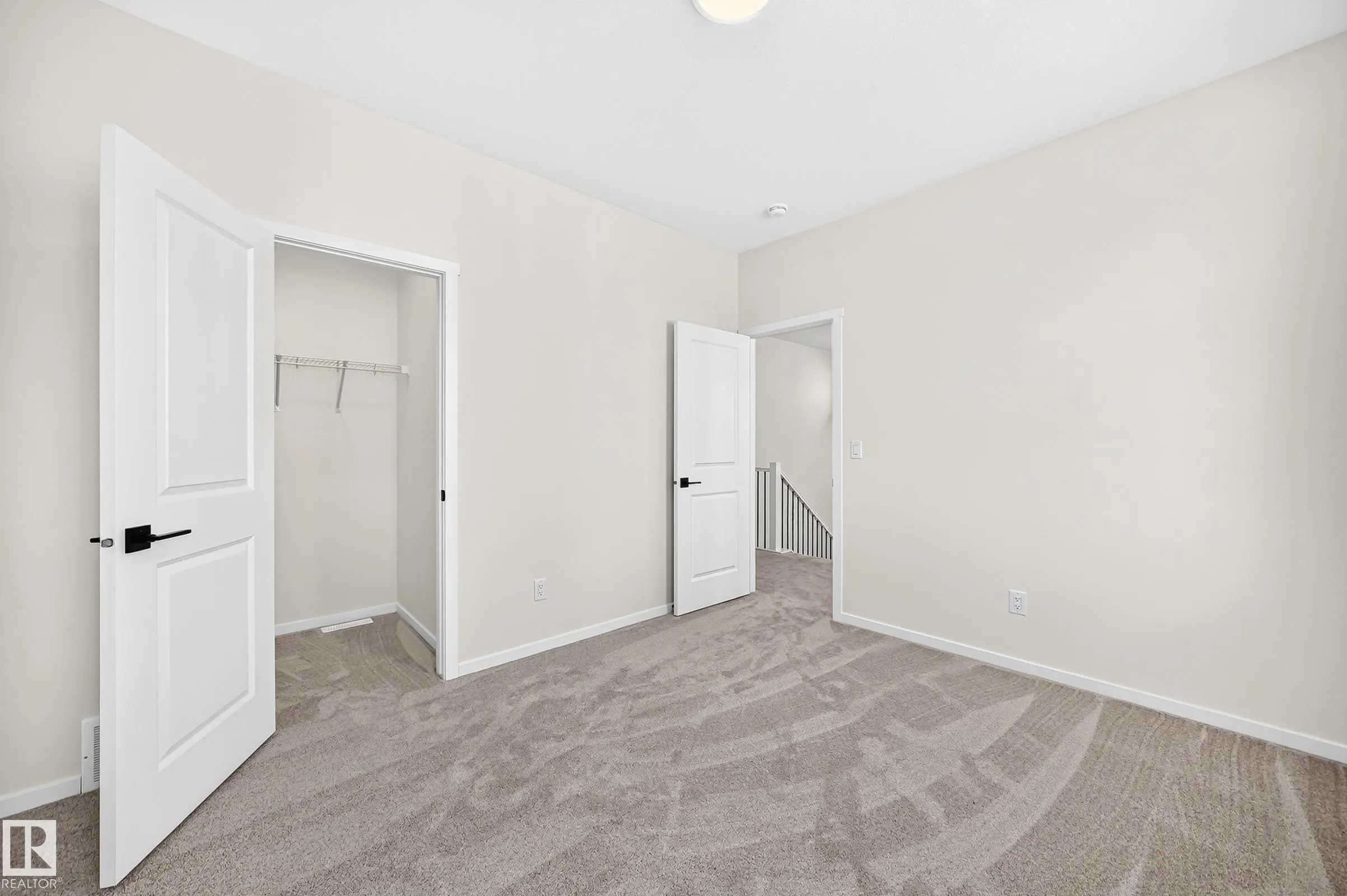 1512 205 Street