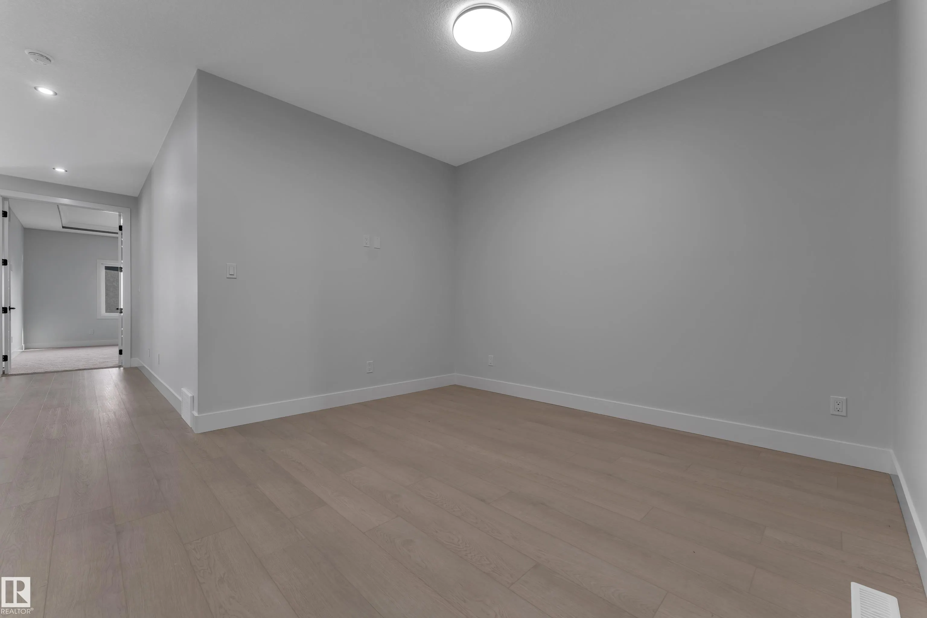 4311 36 ST