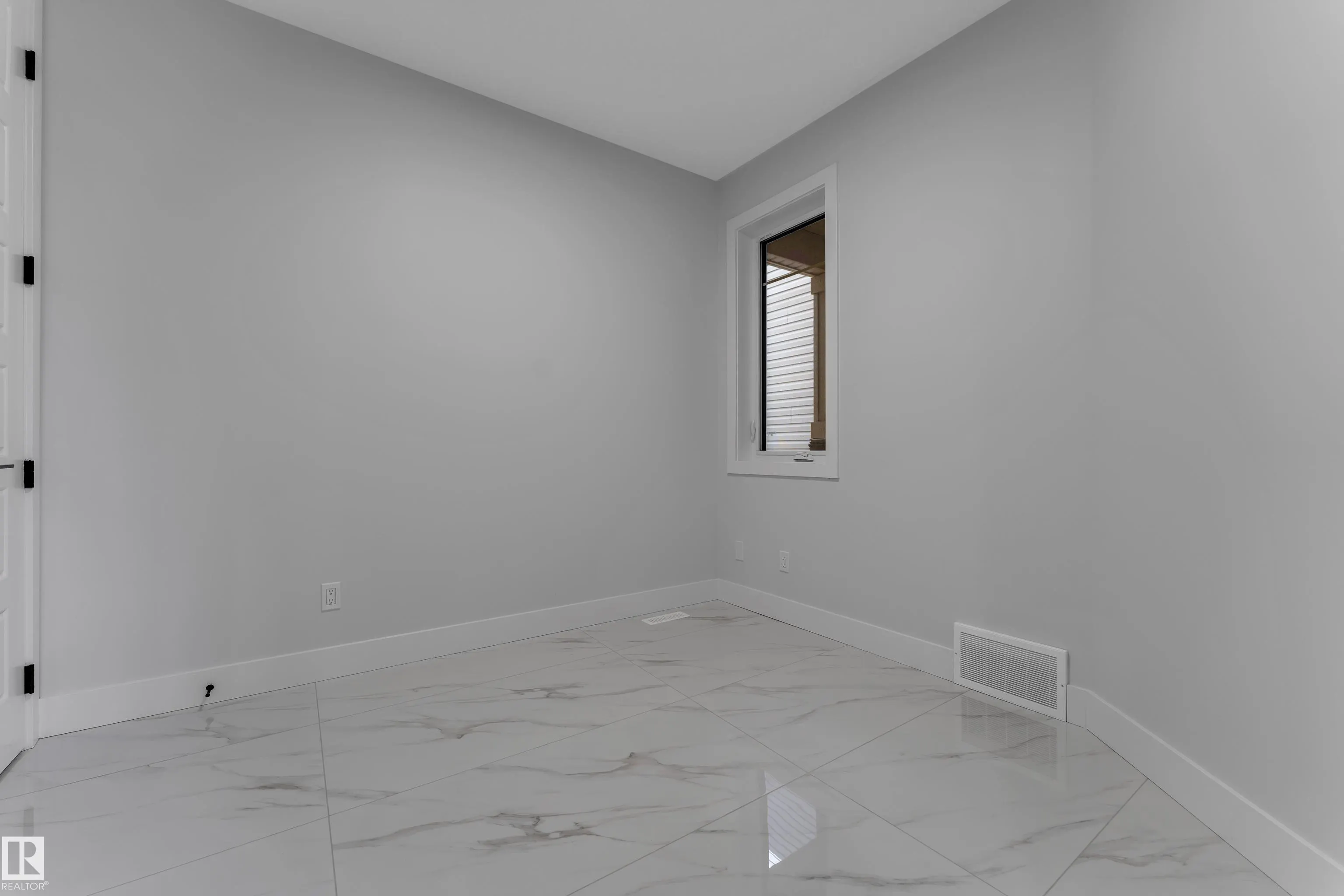 4311 36 ST