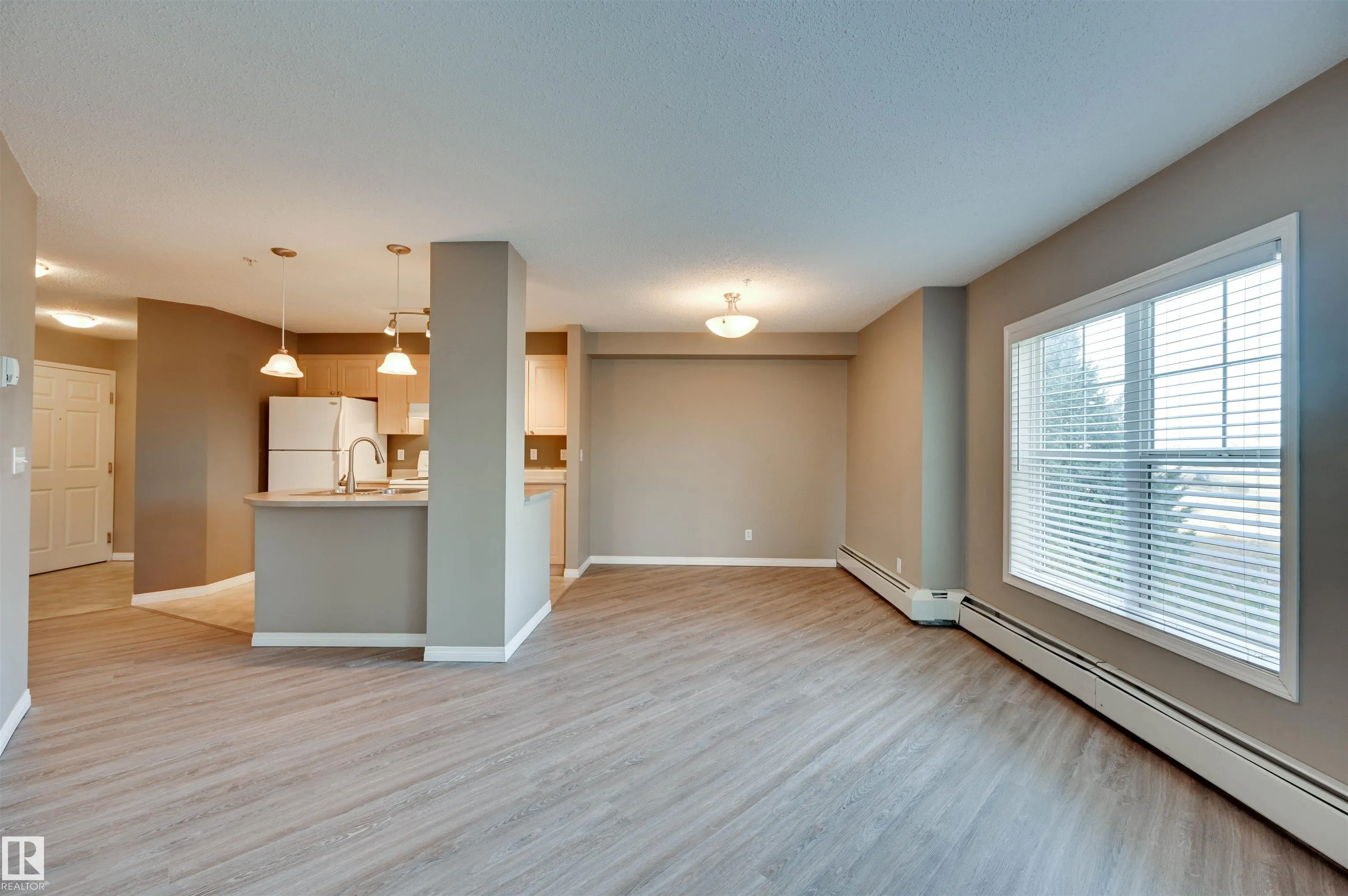 616 MCALLISTER Loop