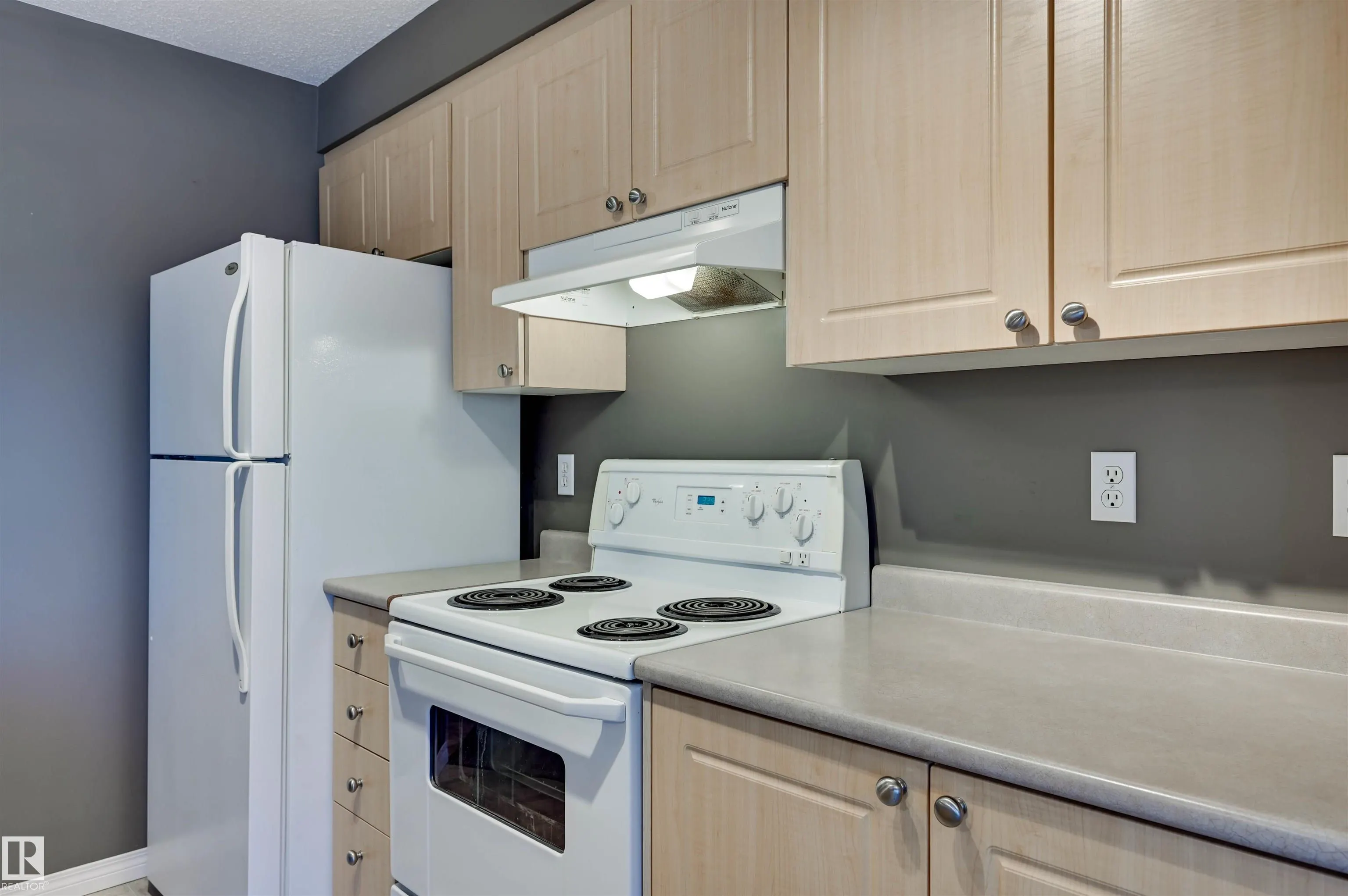 616 MCALLISTER Loop