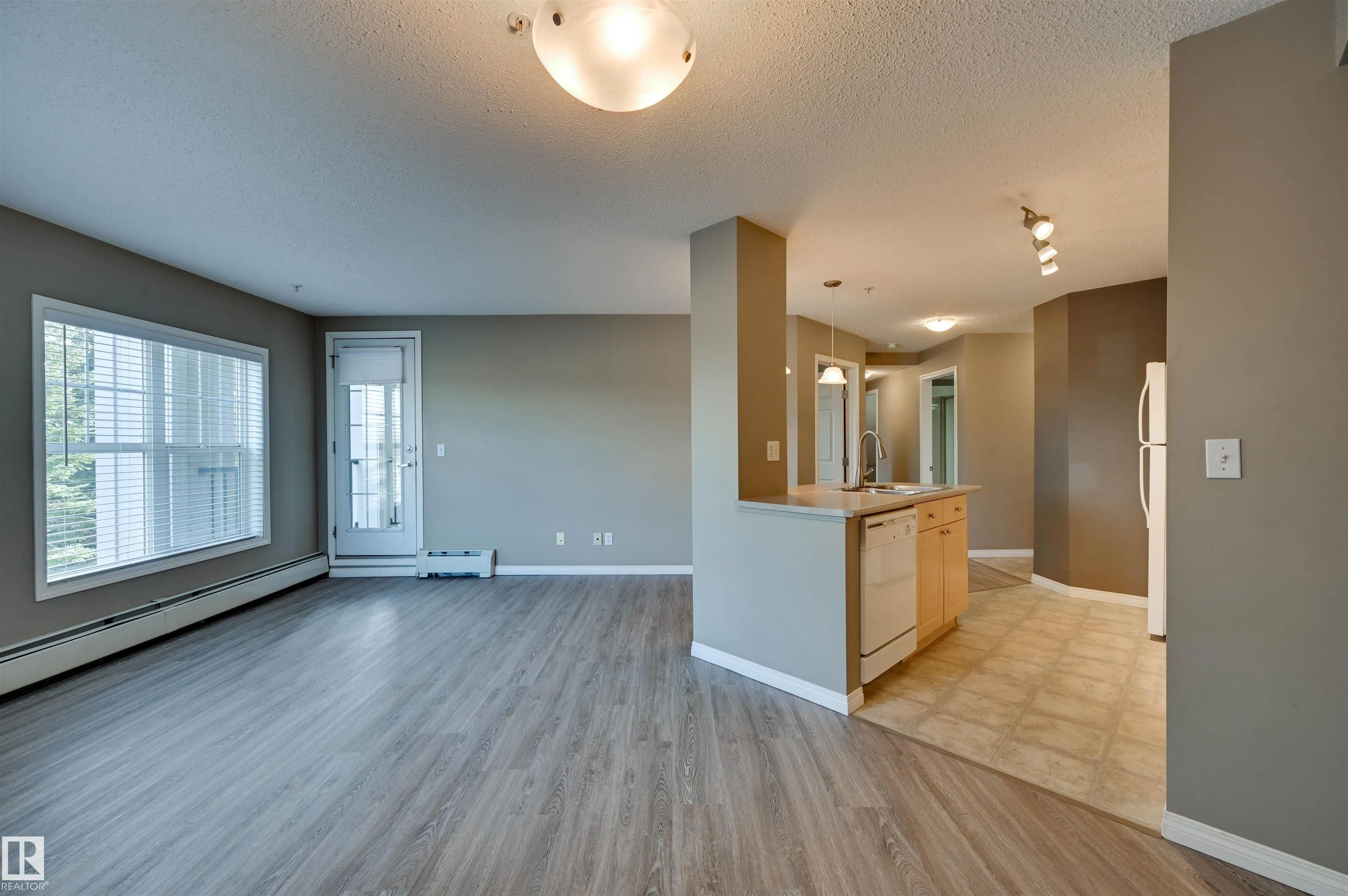 616 MCALLISTER Loop