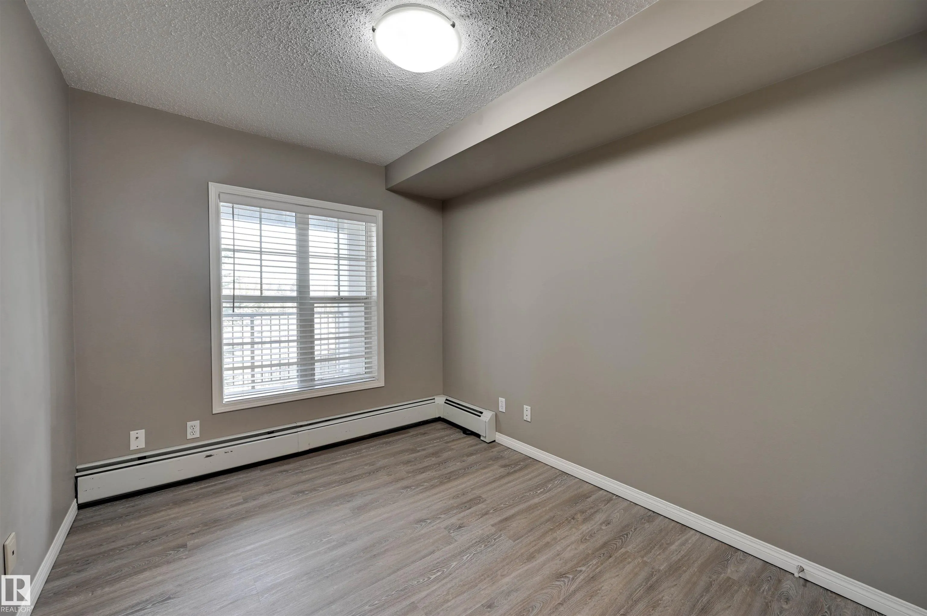 616 MCALLISTER Loop