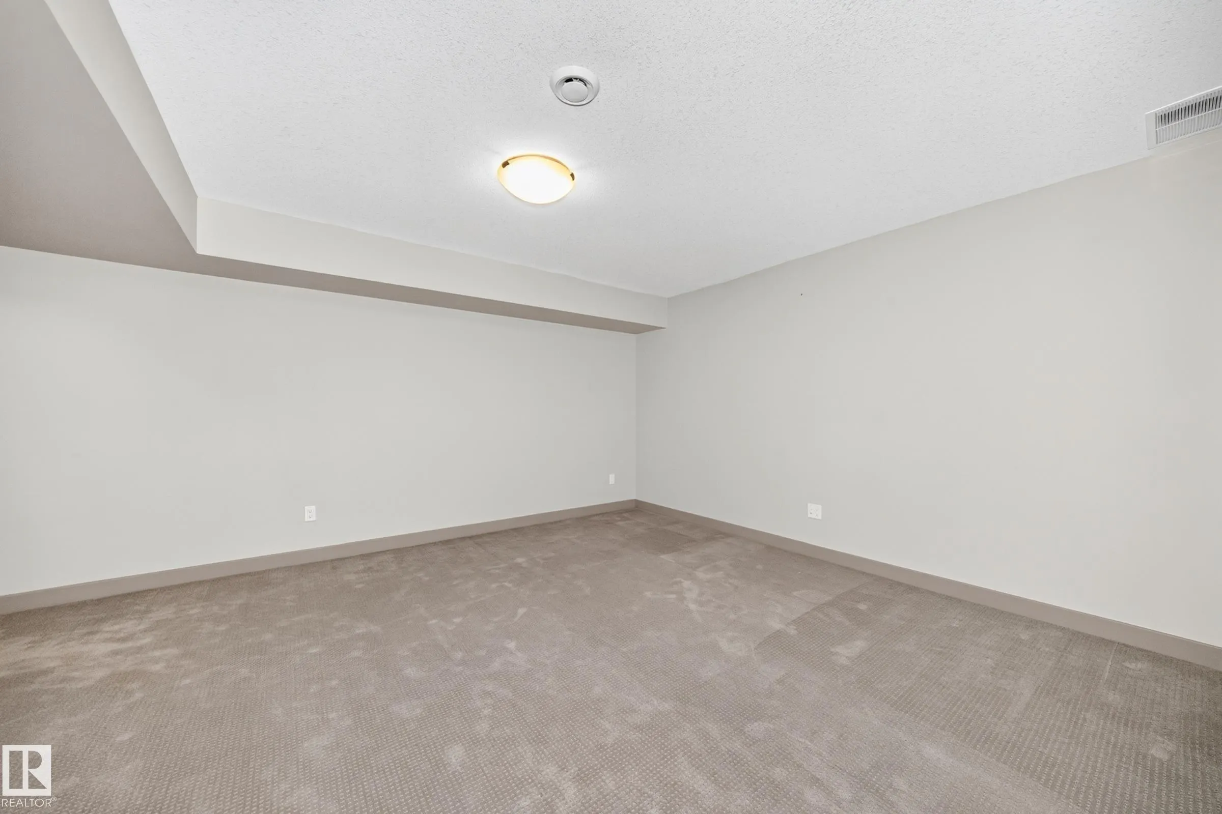 1150 WINDERMERE Way