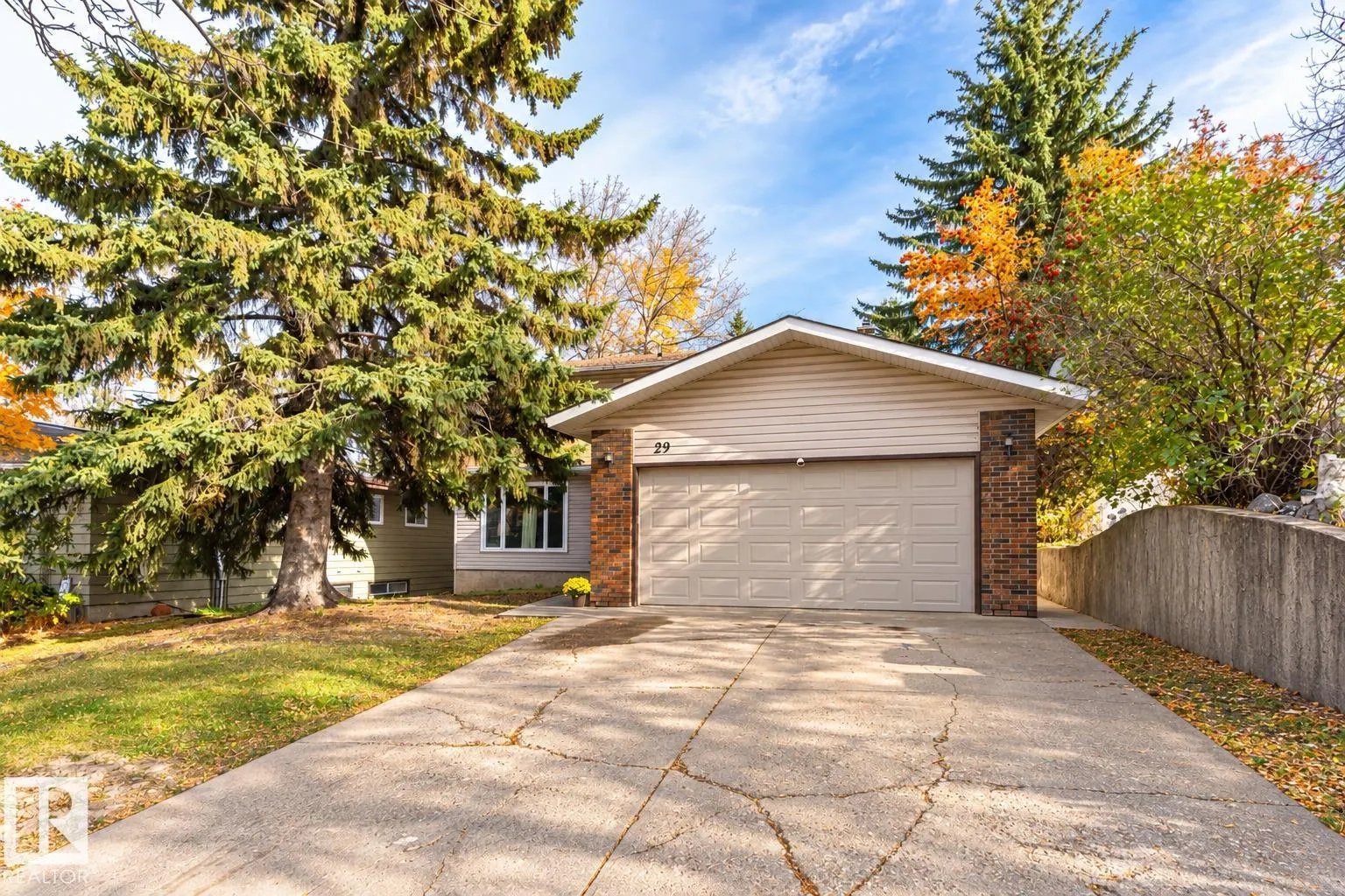 29 GRENFELL Avenue