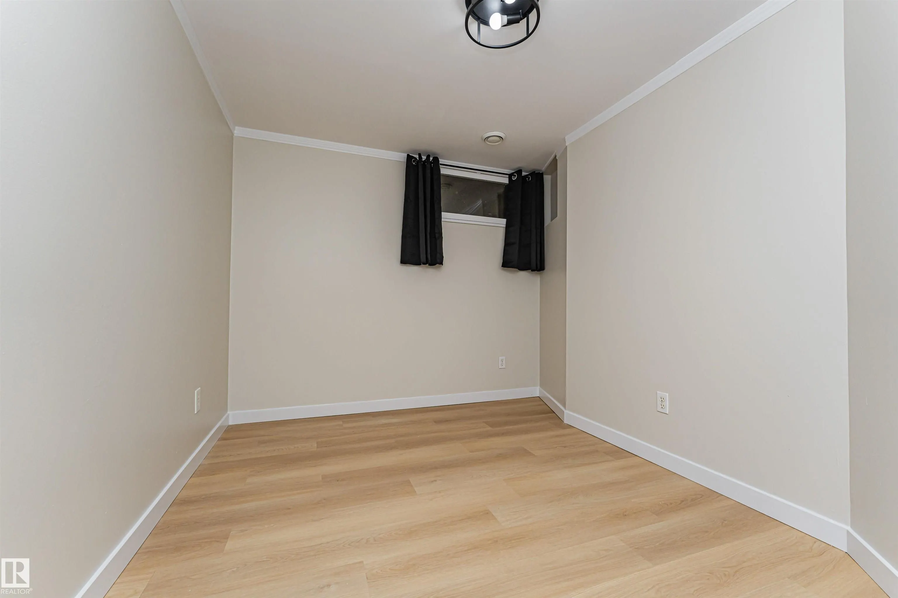 29 GRENFELL Avenue