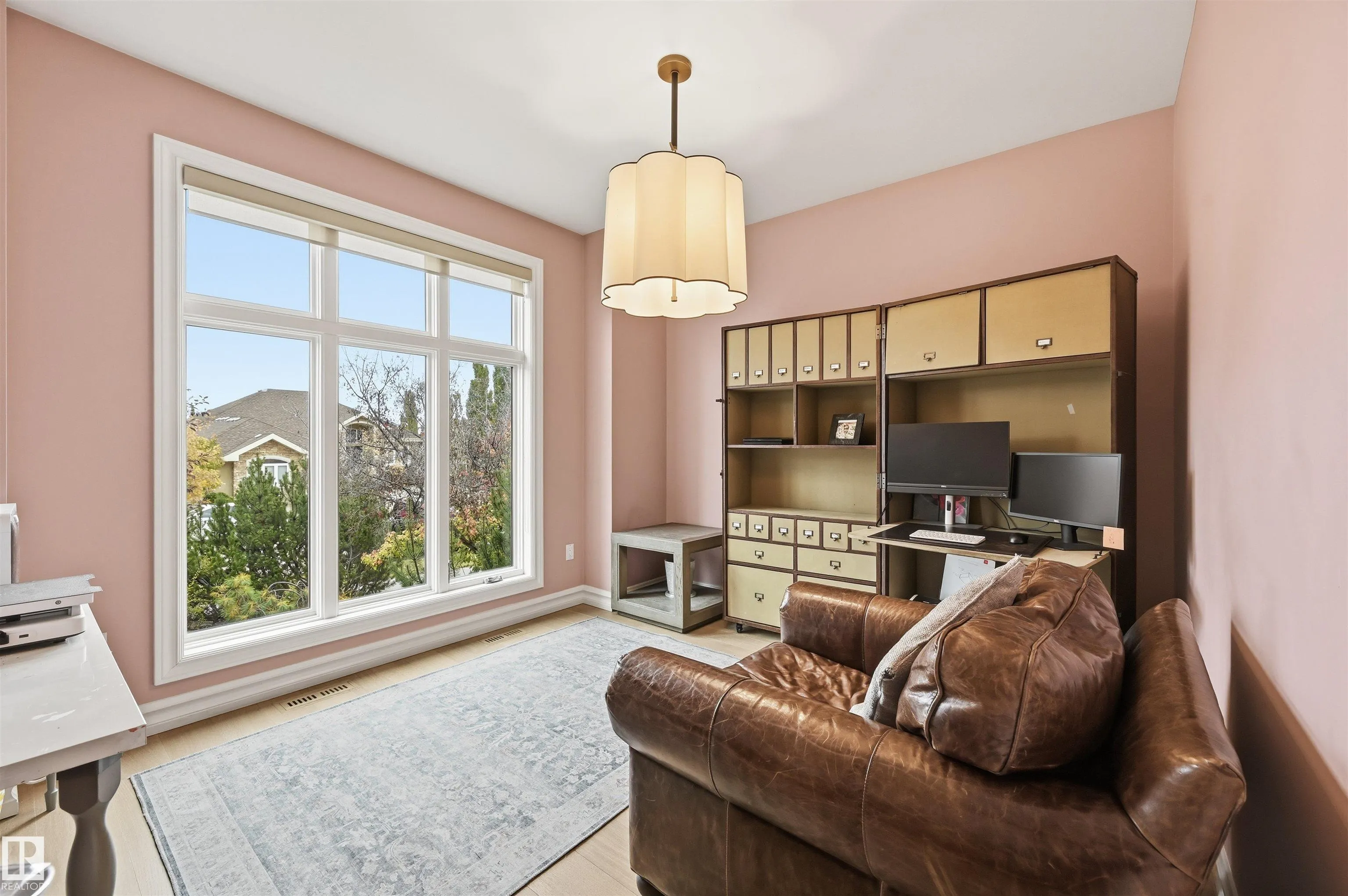 2446 MARTELL Crescent