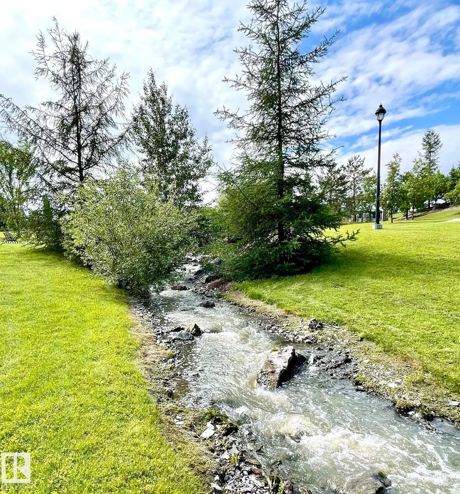 2446 MARTELL Crescent