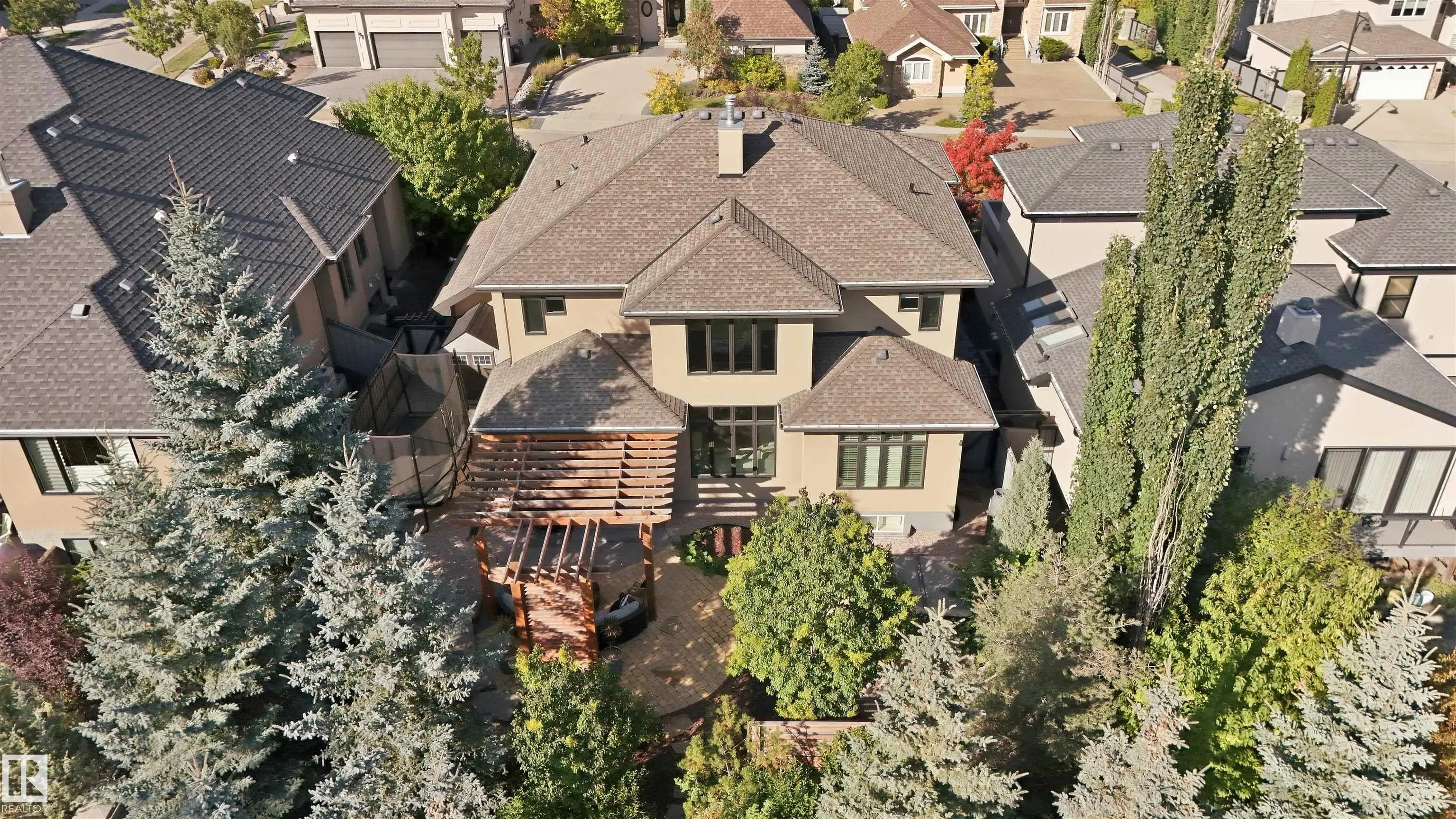 2446 MARTELL Crescent