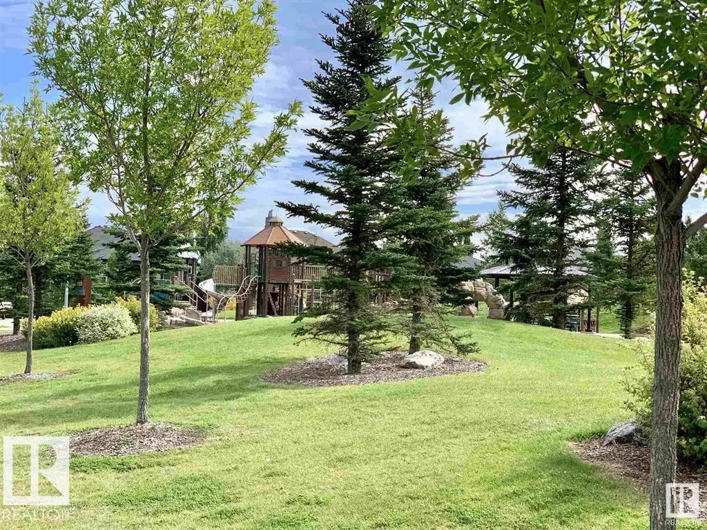 2446 MARTELL Crescent