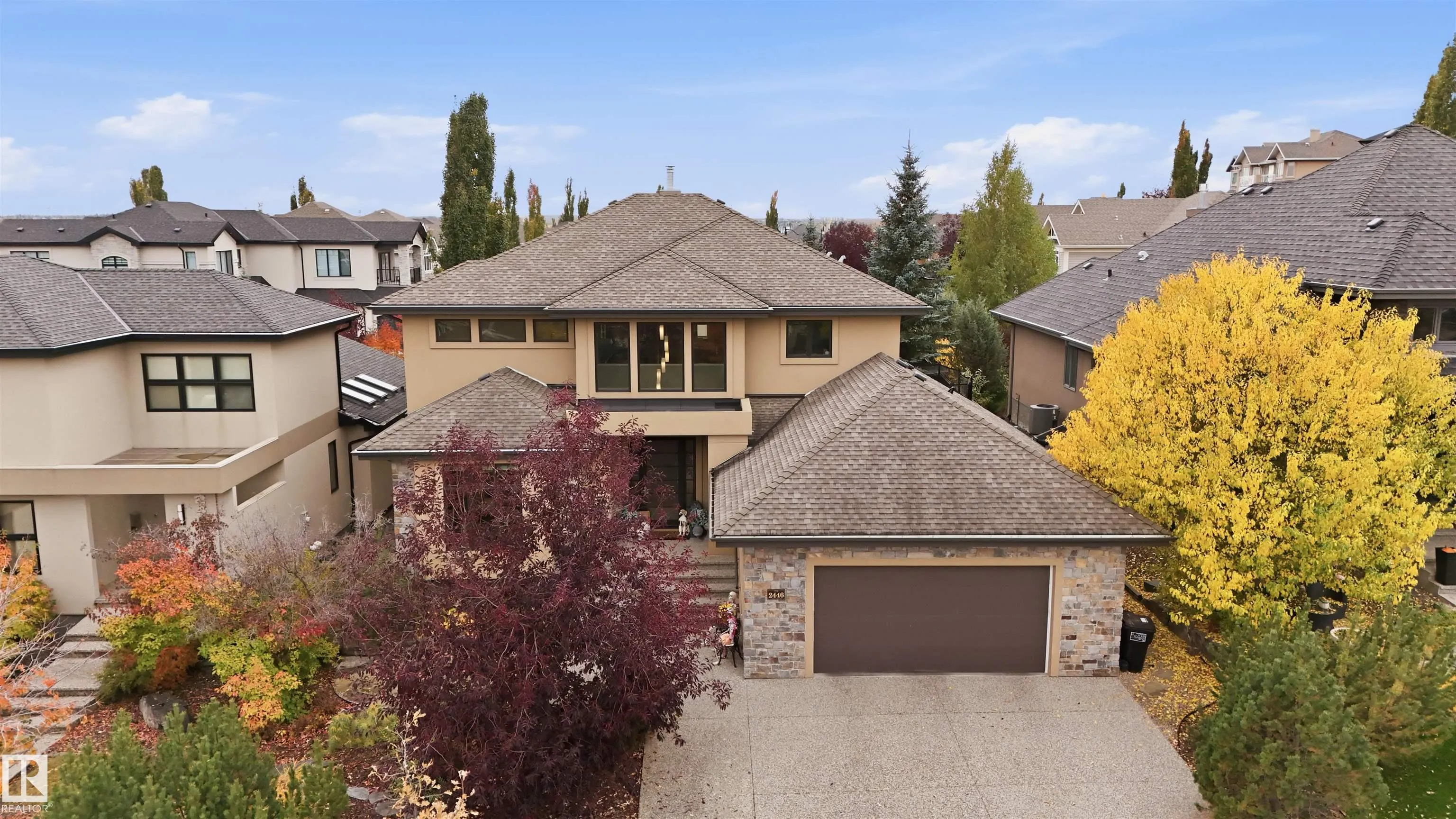 2446 MARTELL Crescent