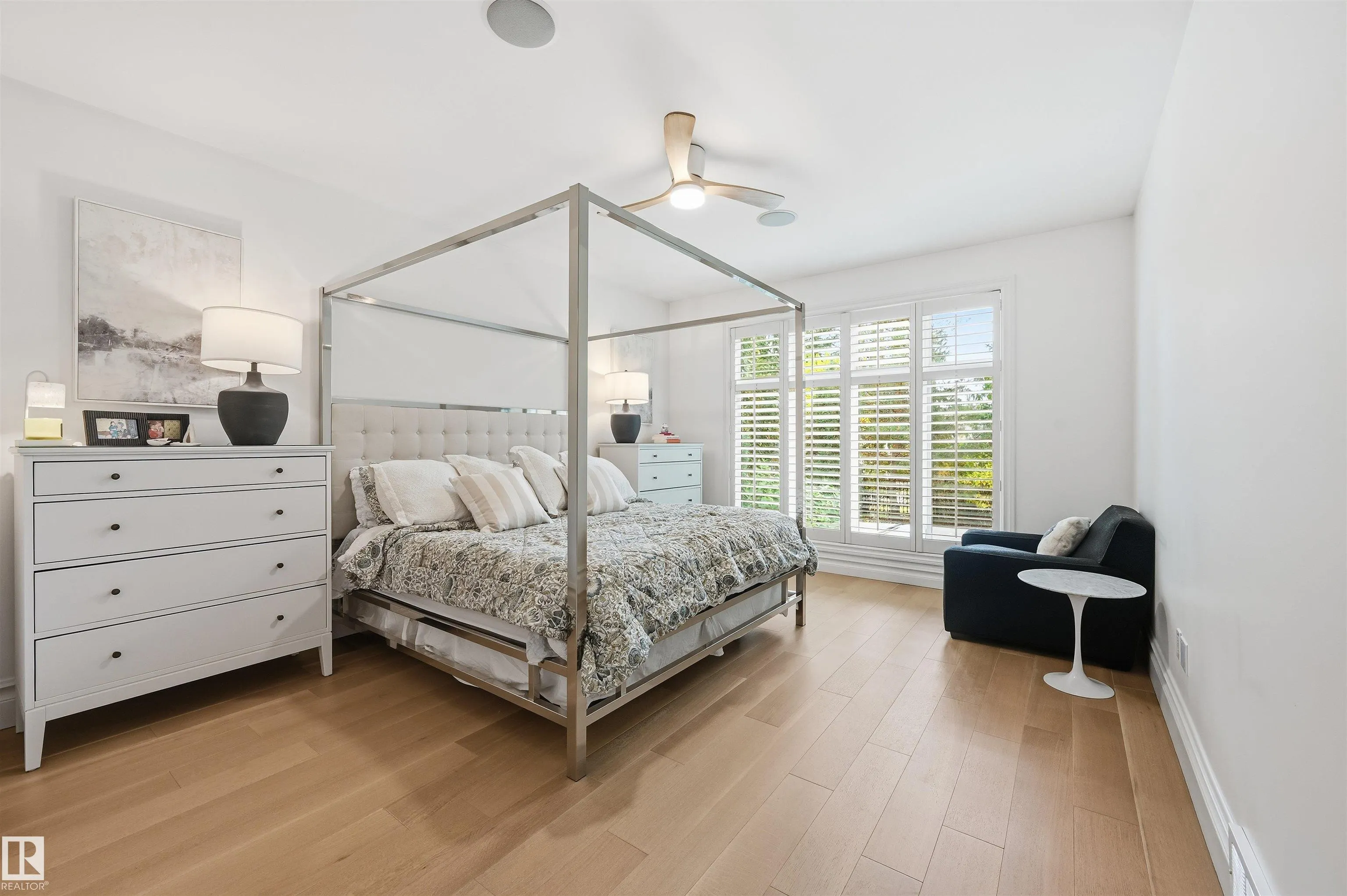 2446 MARTELL Crescent
