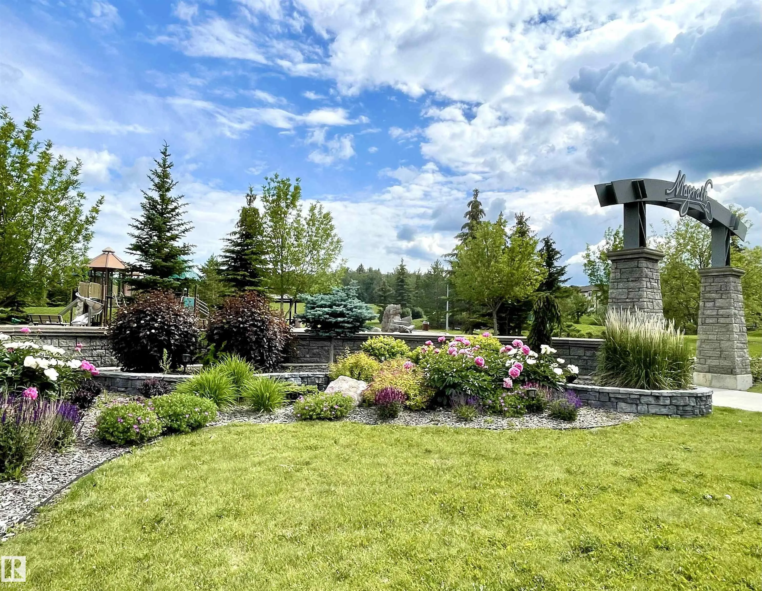 2446 MARTELL Crescent