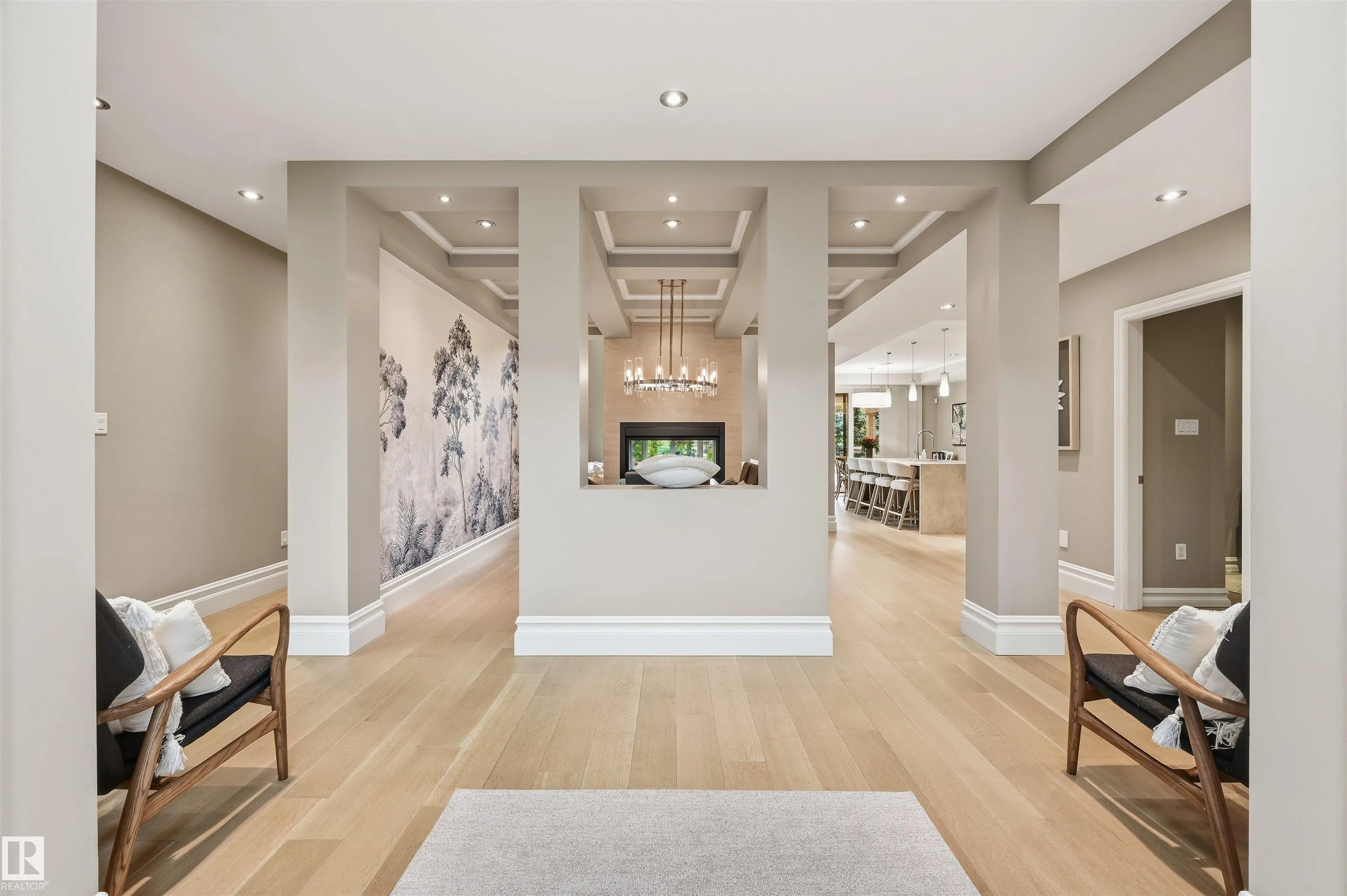 2446 MARTELL Crescent