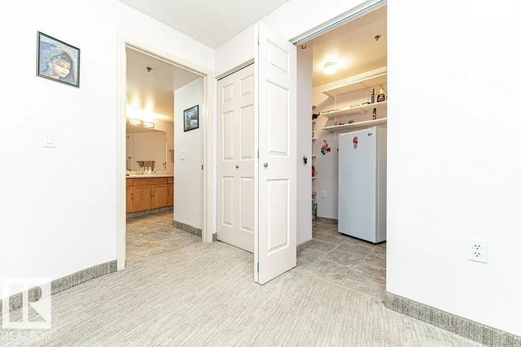 9926 100 Avenue