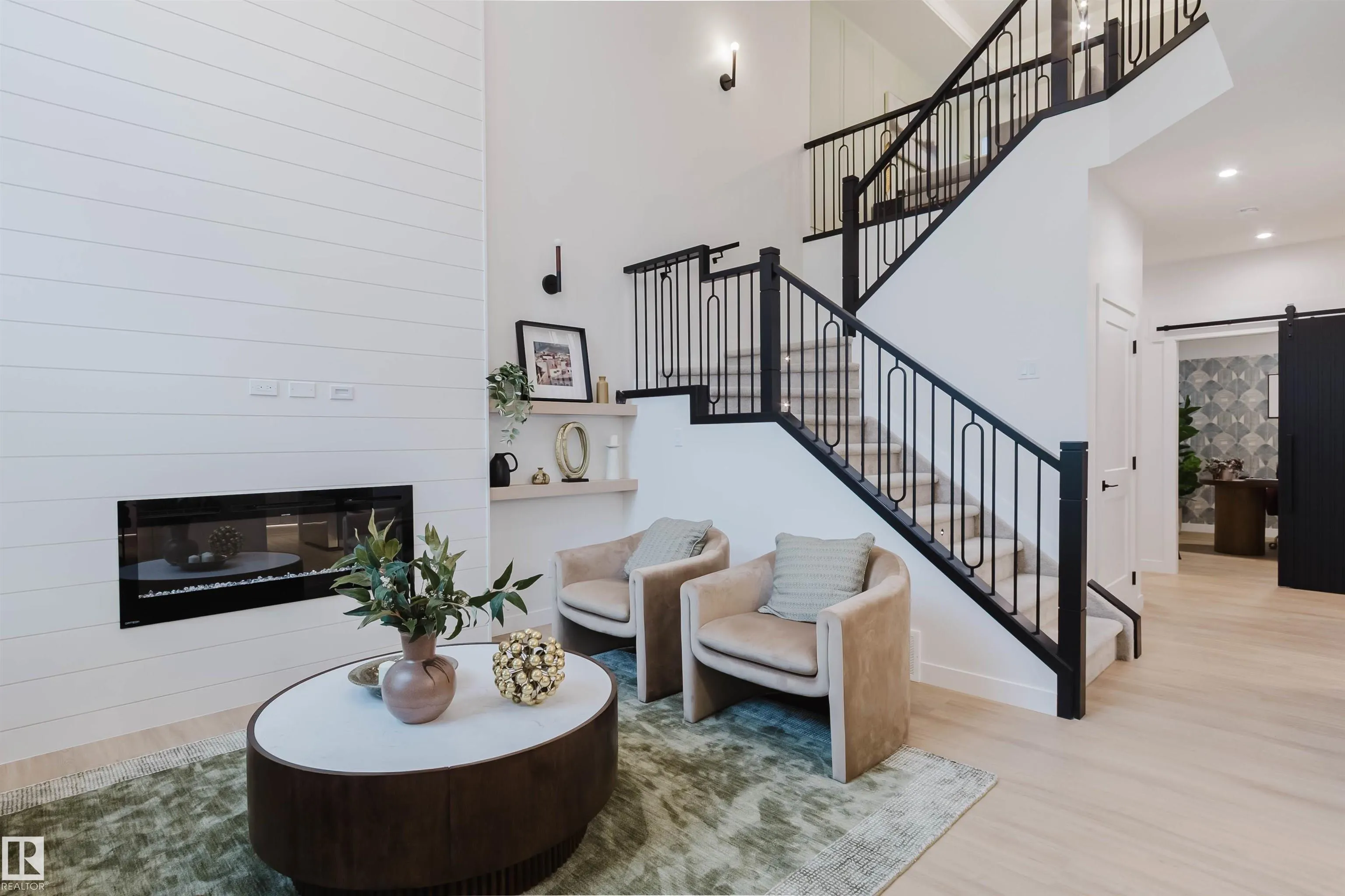 957 Elderberry Landing