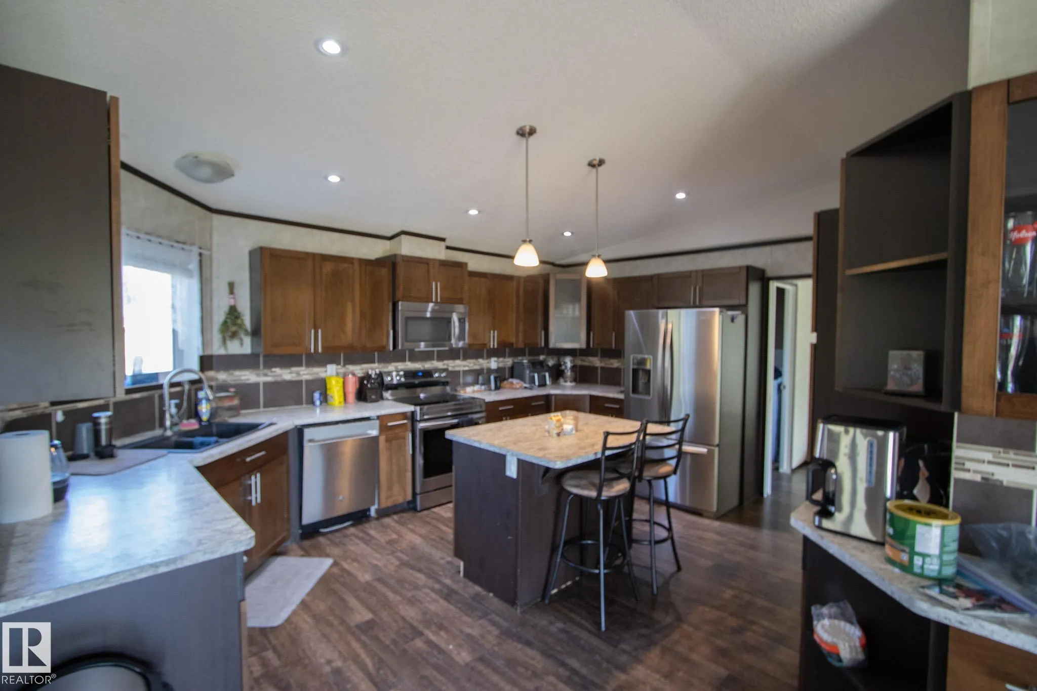 11211 Twp Rd 611