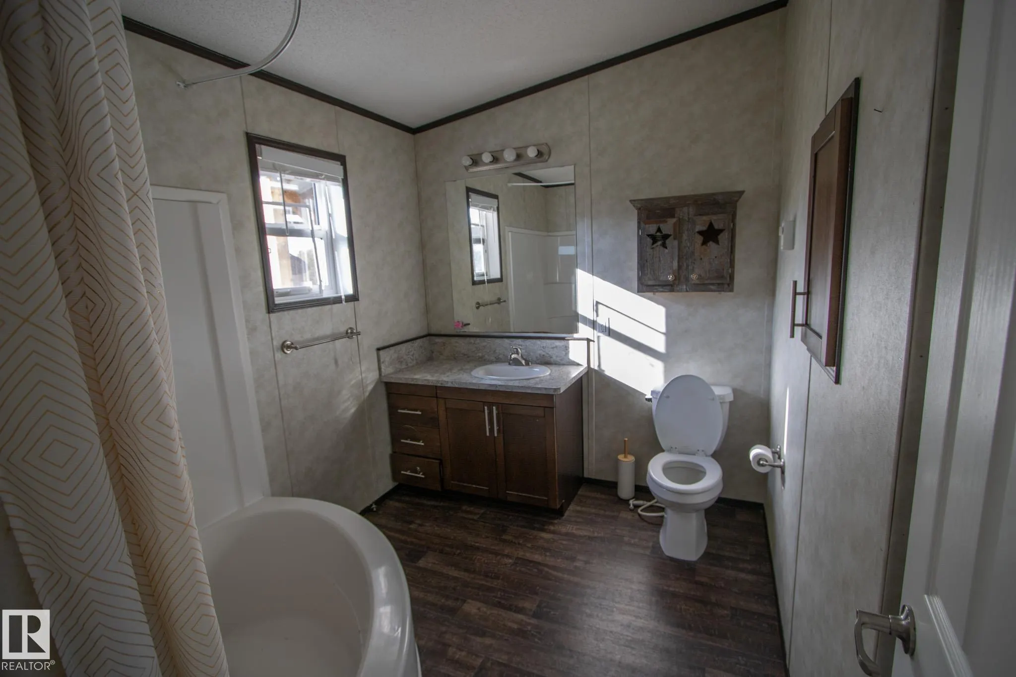 11211 Twp Rd 611