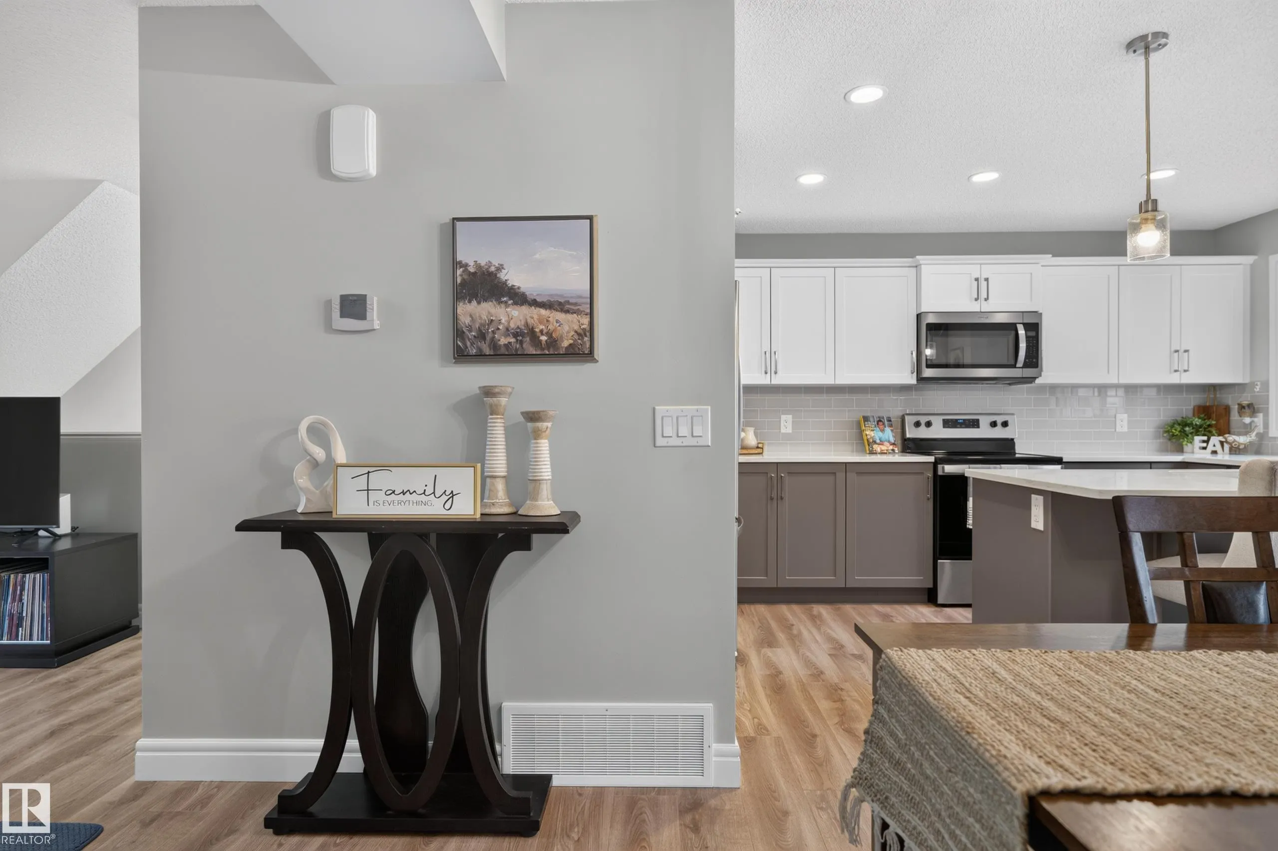 1391 Starling Drive