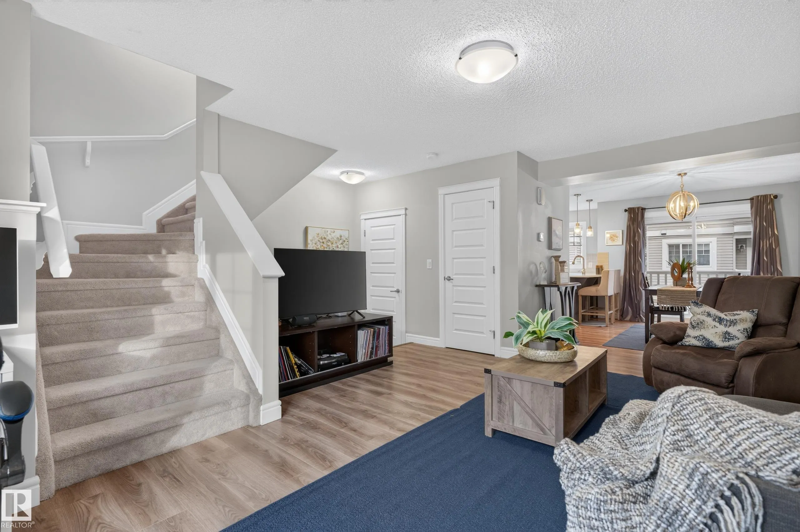 1391 Starling Drive