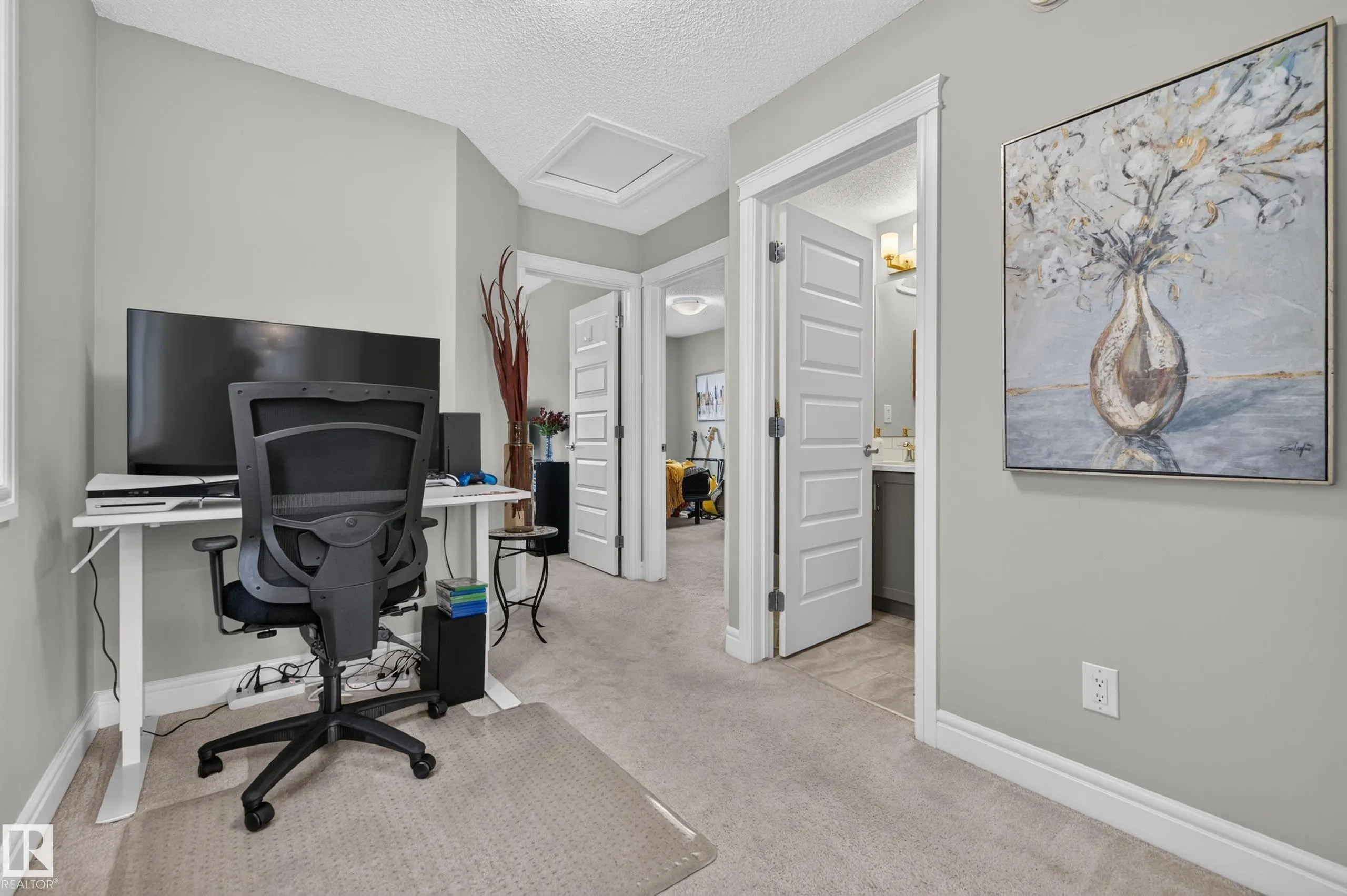 1391 Starling Drive