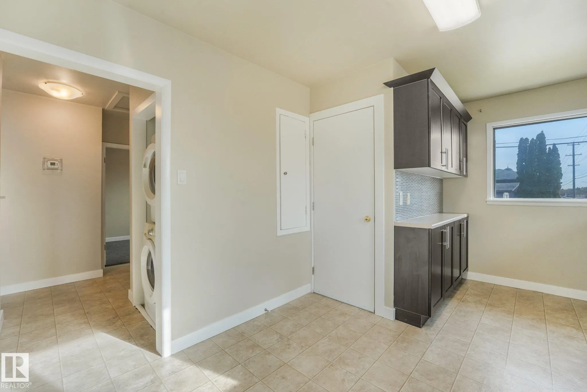 11308 129 Avenue