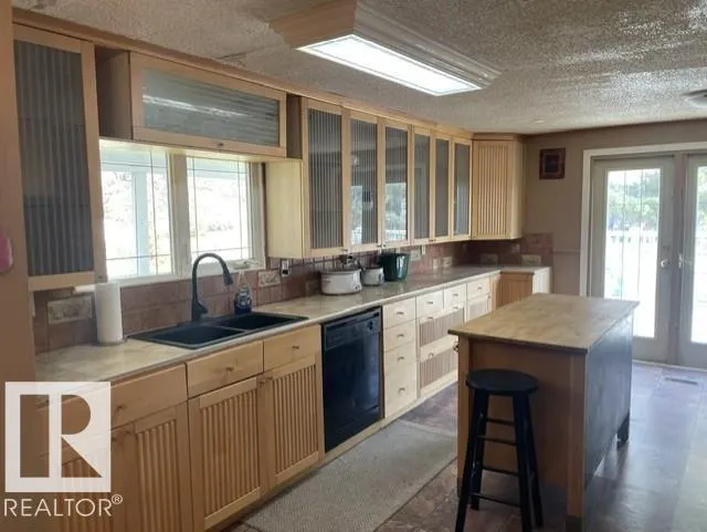 434 Evergreen Park
