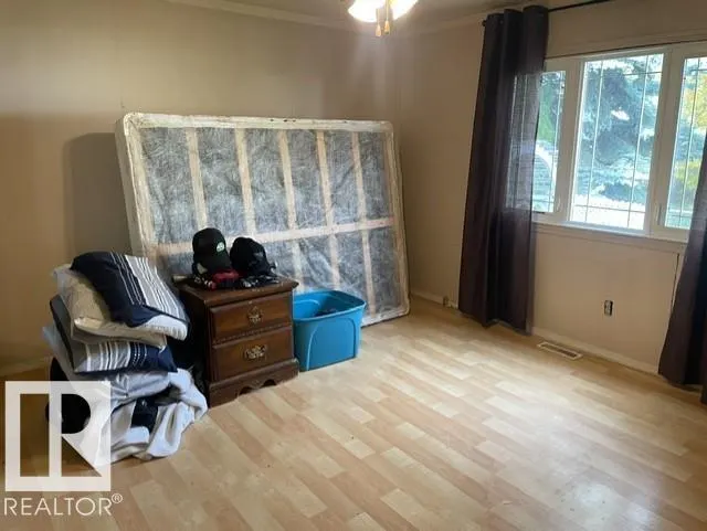 434 Evergreen Park