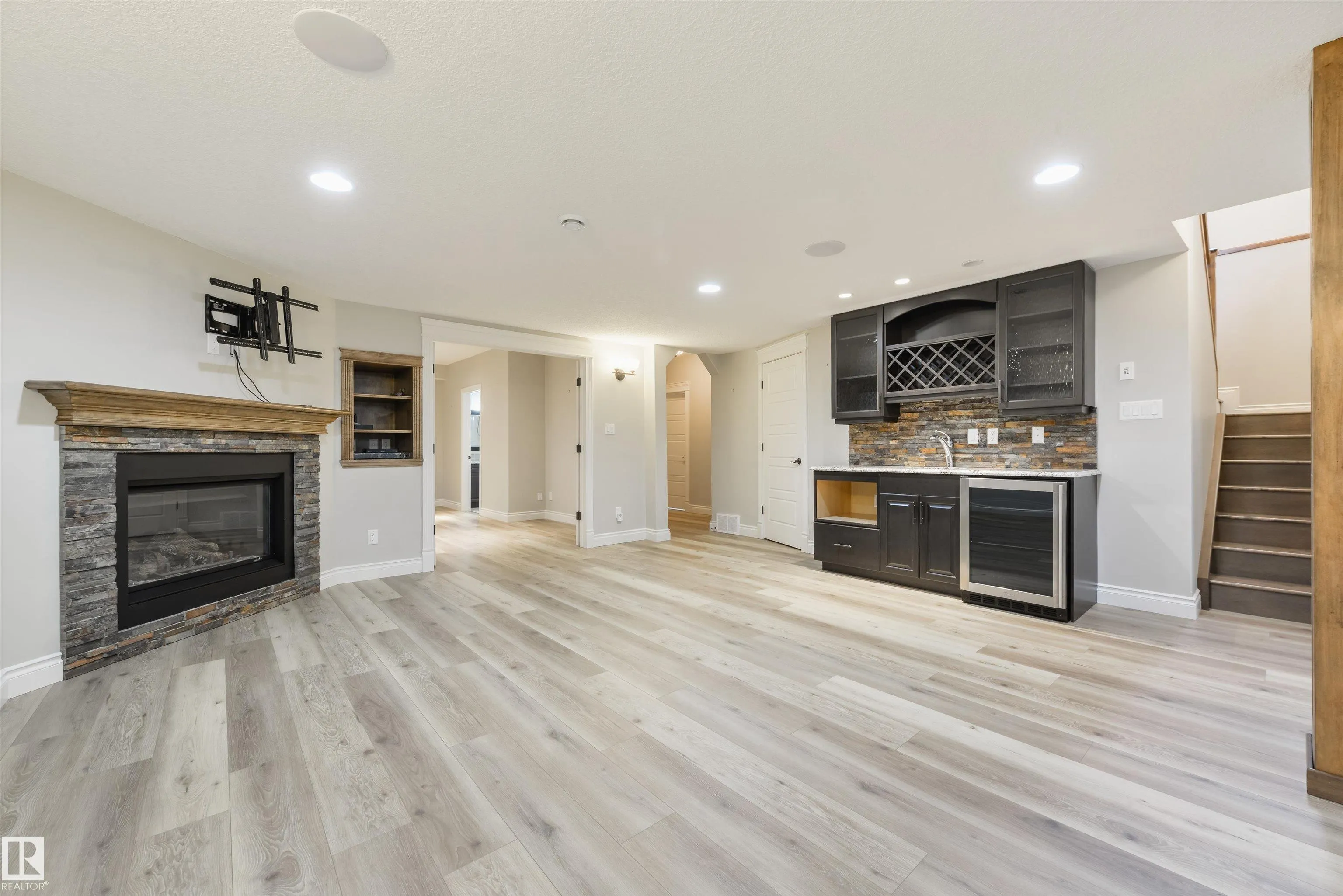 53521 RGE ROAD 272